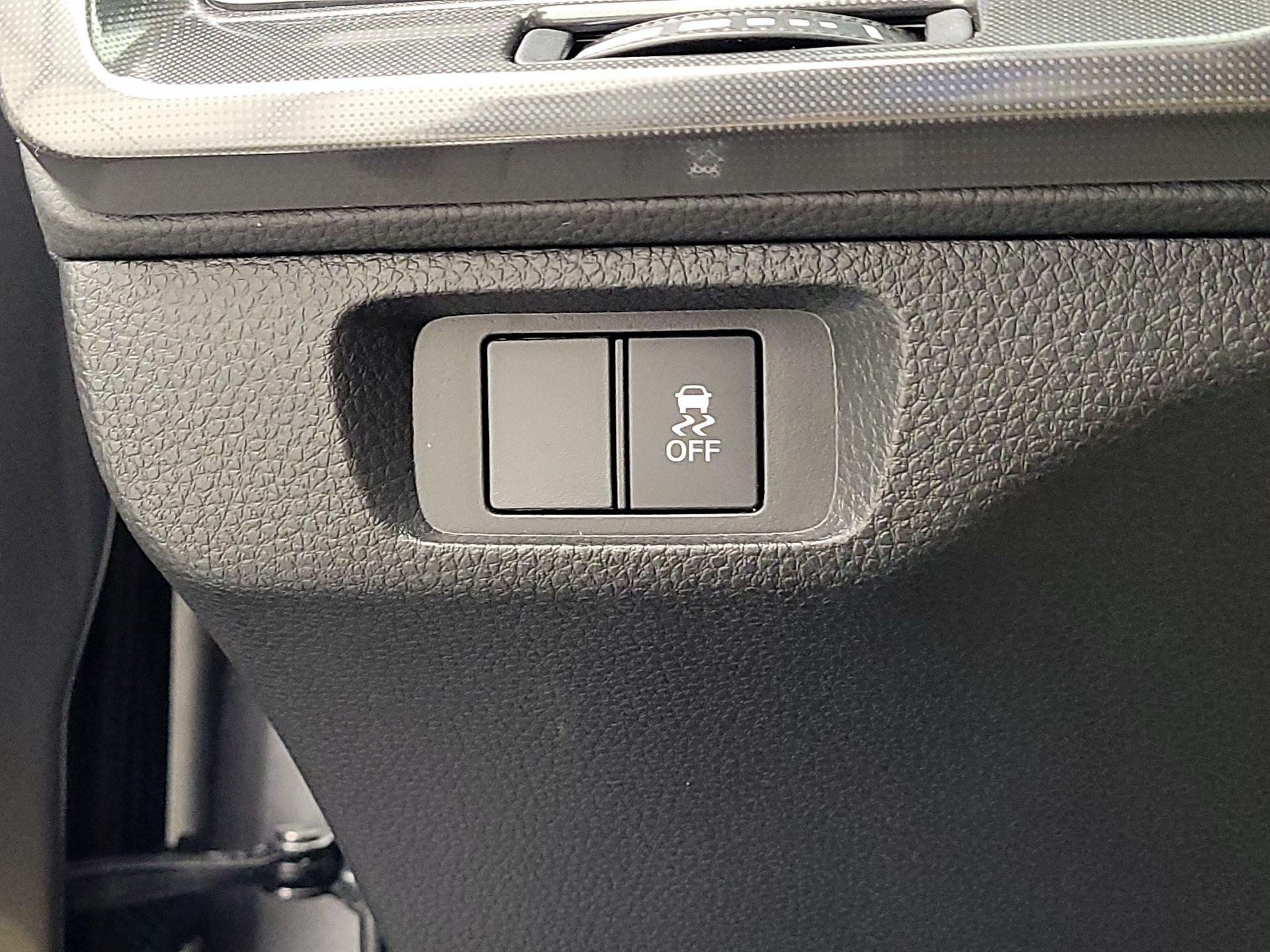 Thumbnail: 2023 Acura Integra - 13