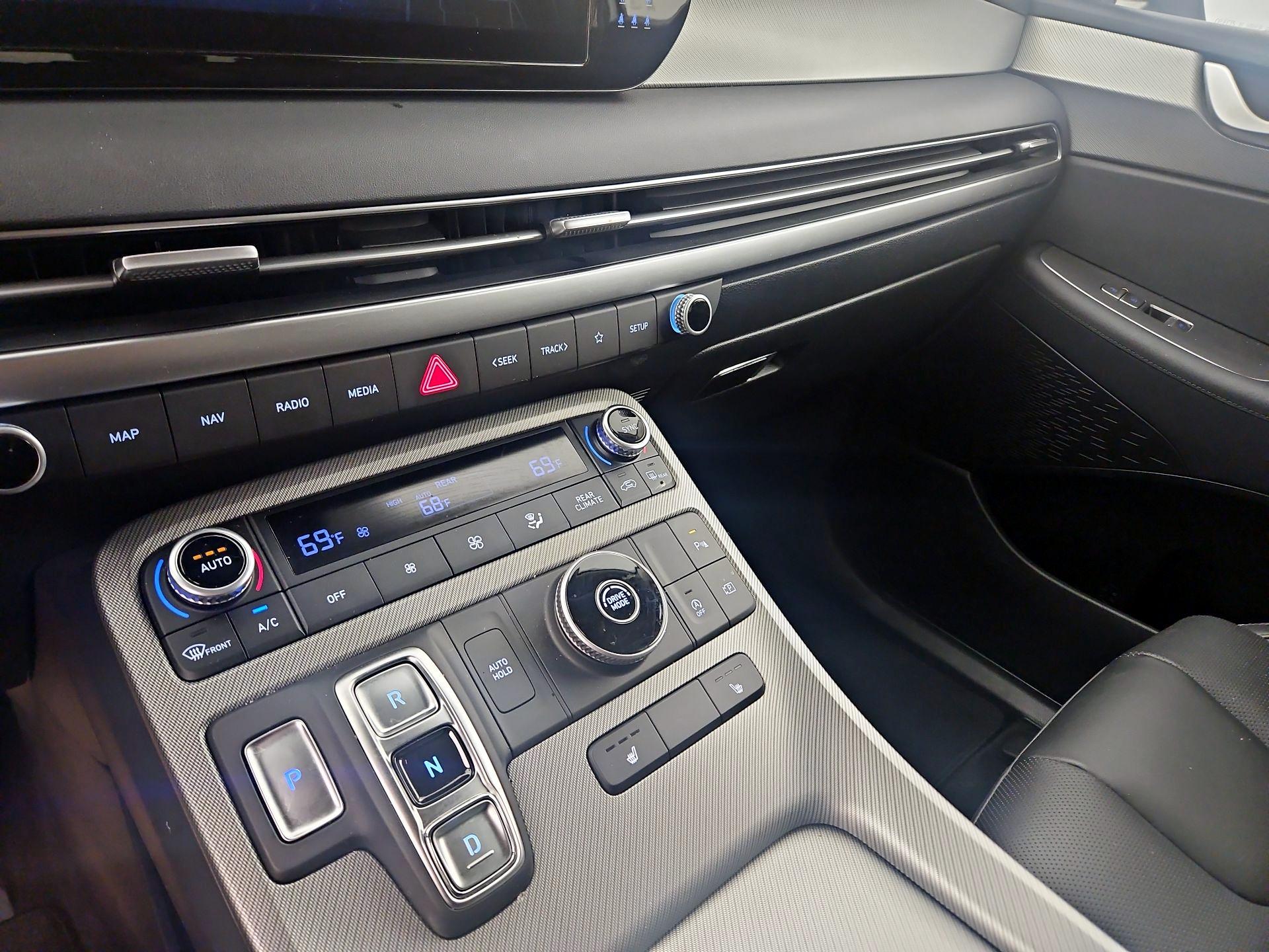 Thumbnail: 2025 Hyundai Palisade - 15