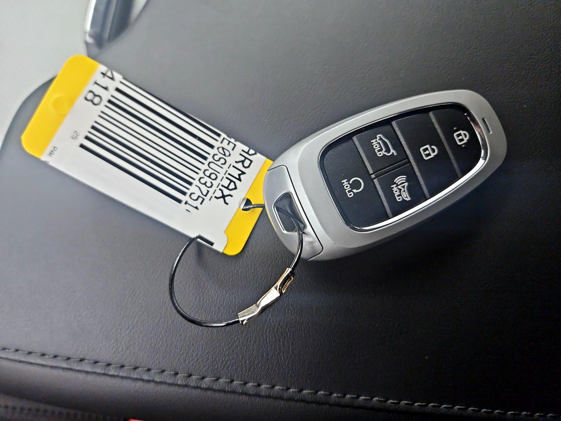 Thumbnail: 2025 Hyundai Palisade - 19