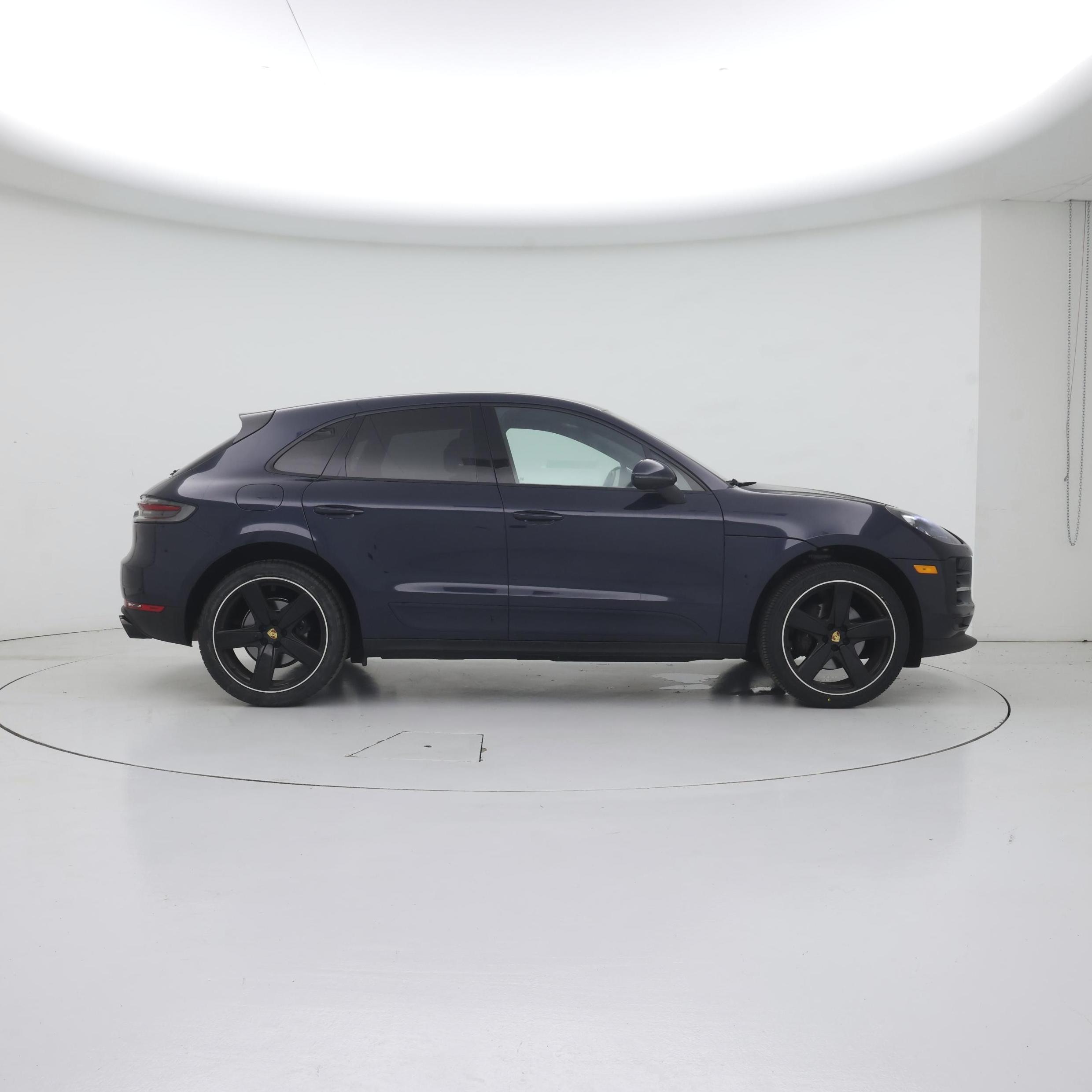 Thumbnail: 2020 Porsche Macan - 7