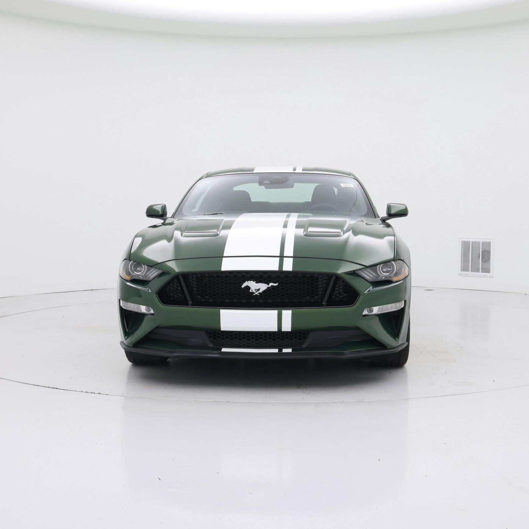 Thumbnail: 2022 Ford Mustang - 5