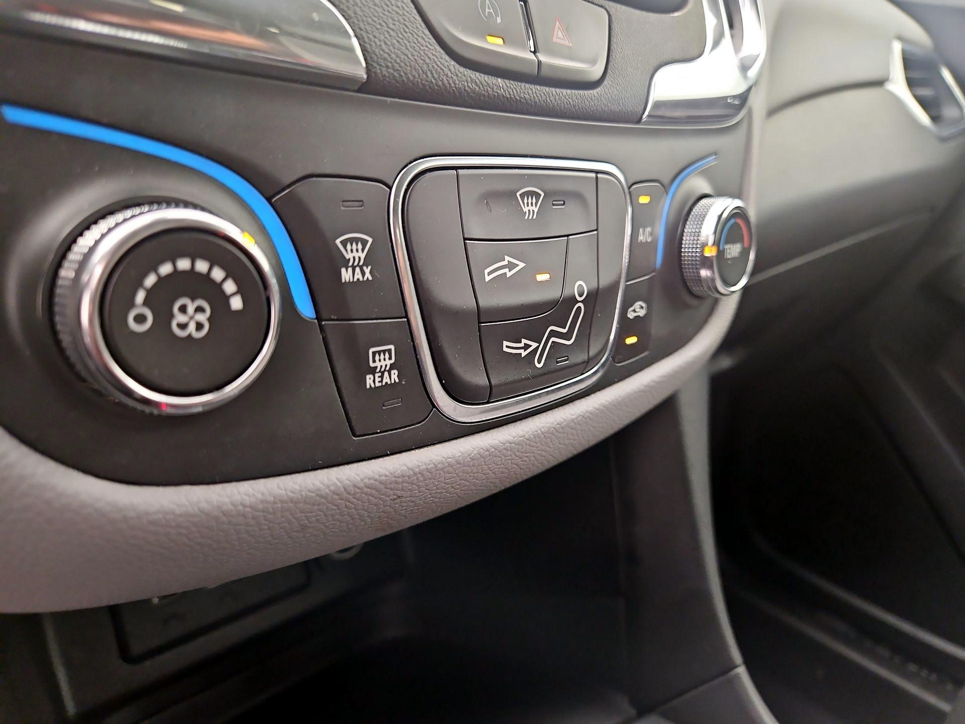 Thumbnail: 2023 Chevrolet Equinox - 16