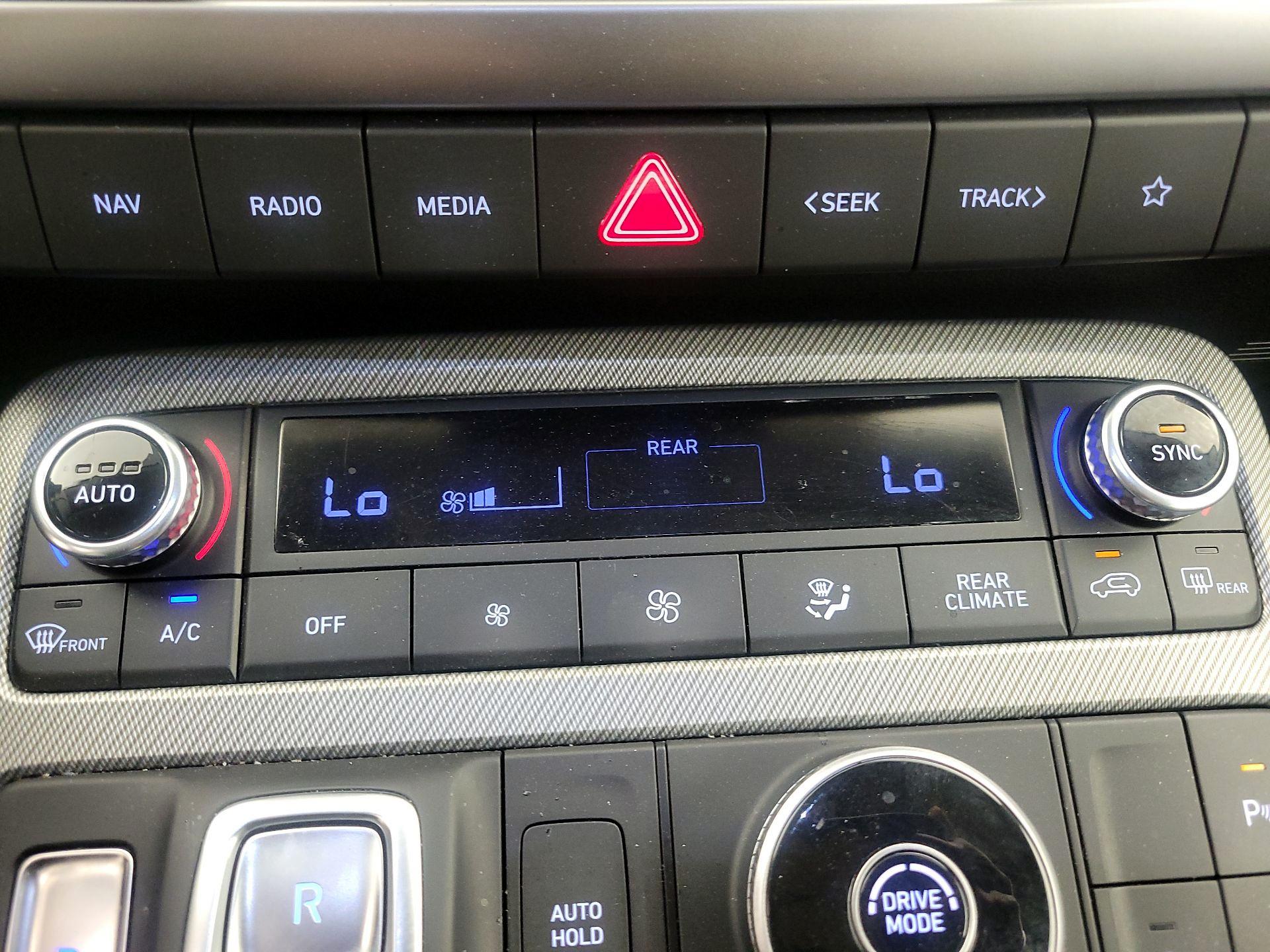 Thumbnail: 2023 Hyundai Palisade - 17