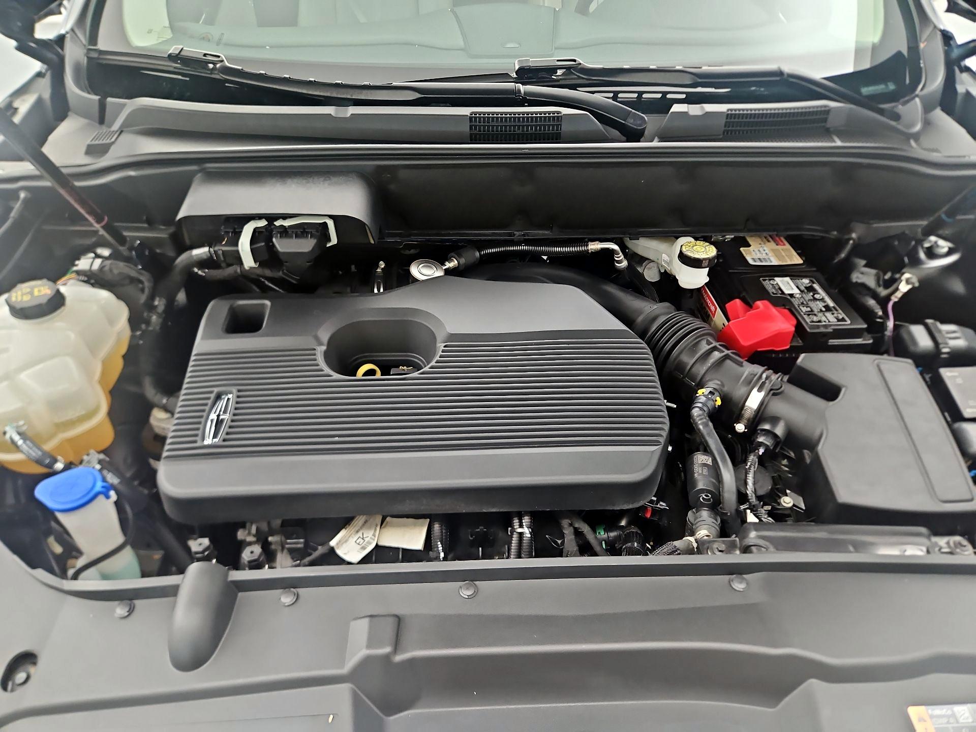 Thumbnail: 2020 Lincoln Nautilus - 18