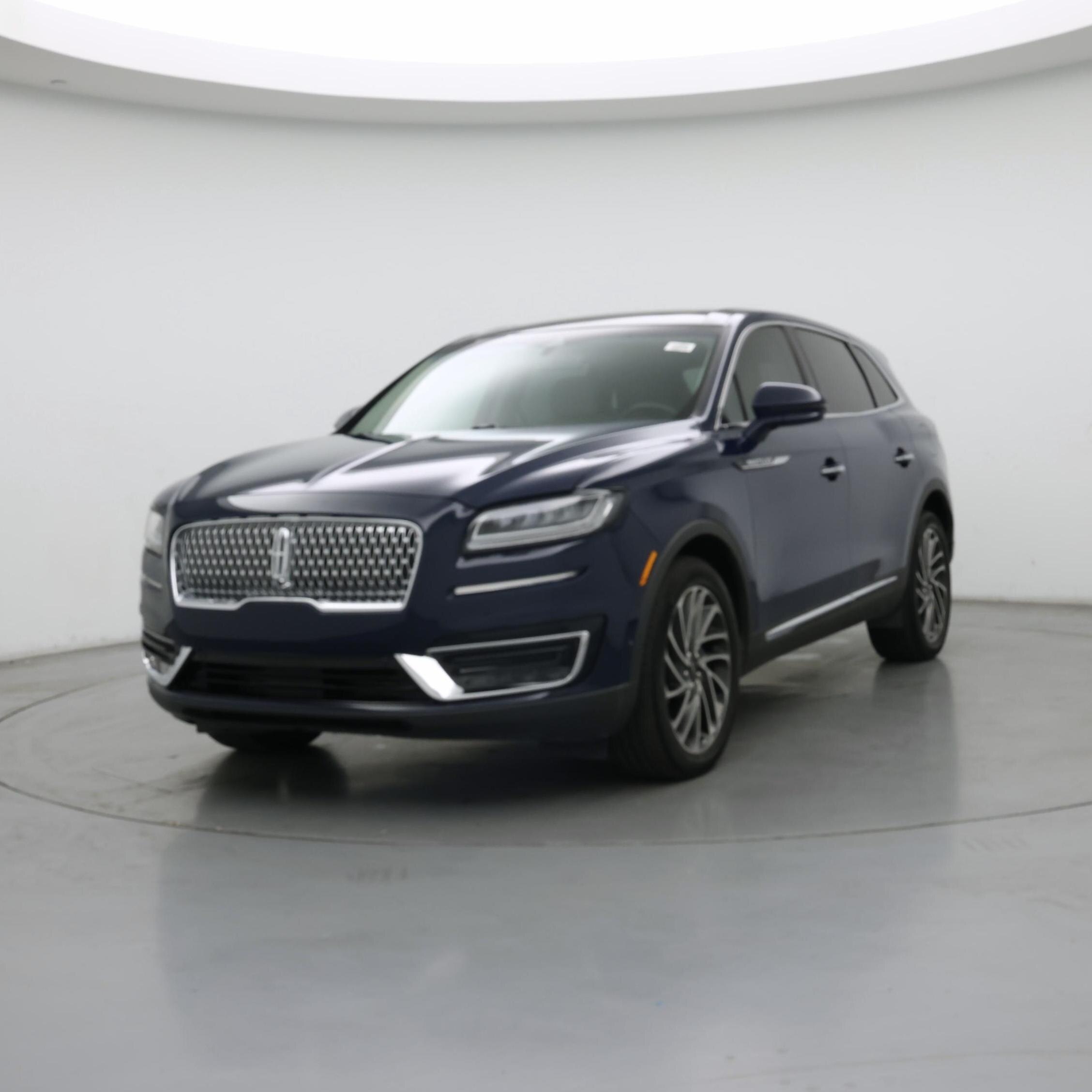 Thumbnail: 2020 Lincoln Nautilus - 4