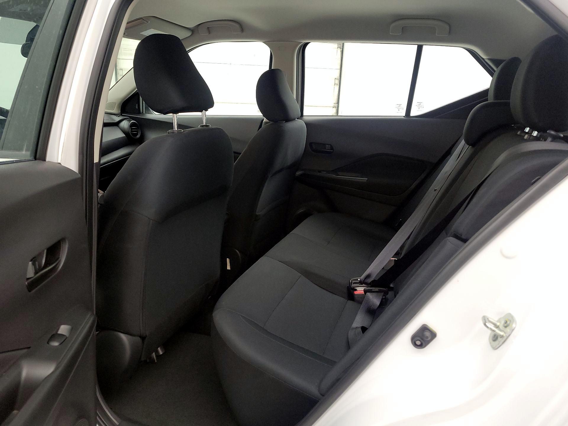 Thumbnail: 2023 Nissan Kicks - 18