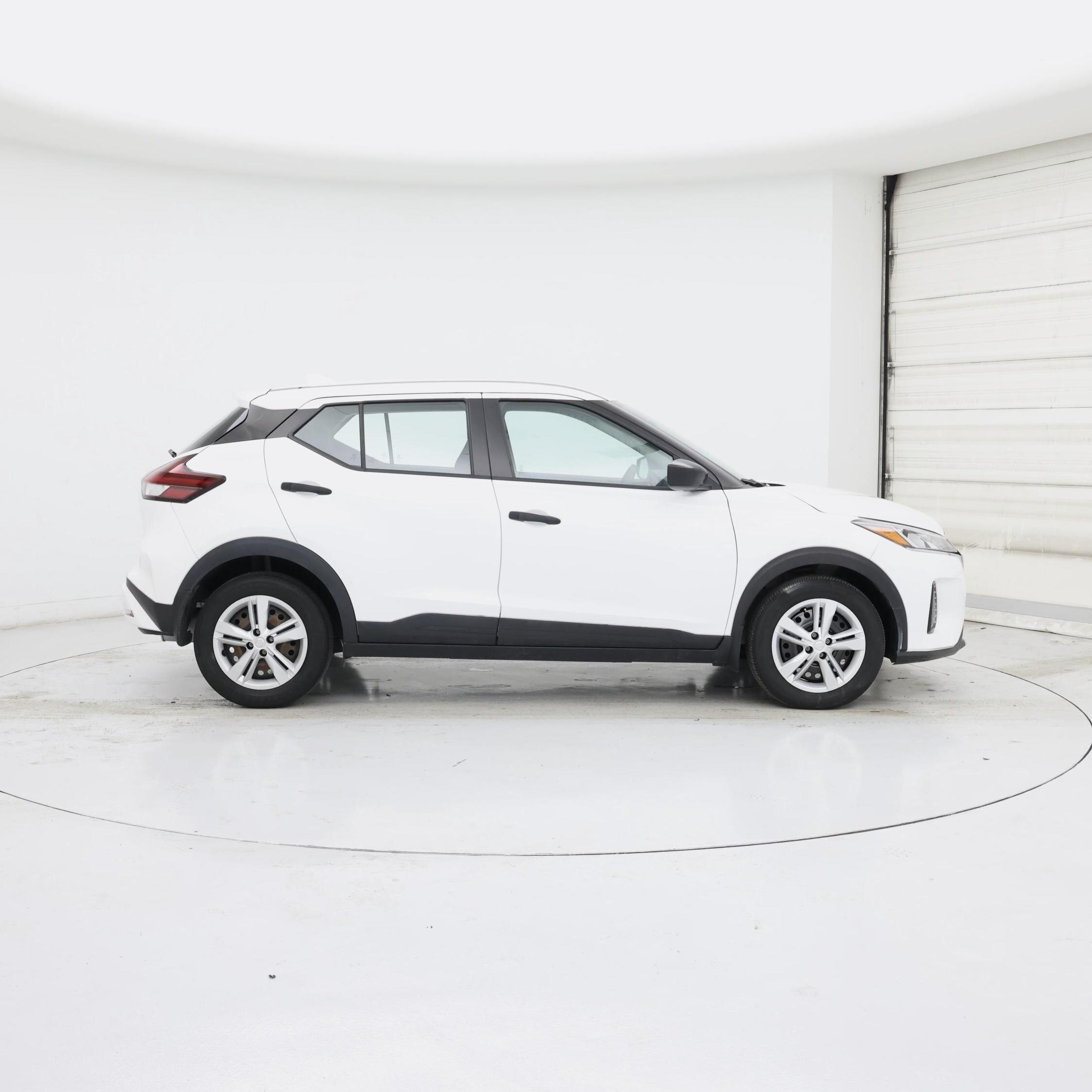 Thumbnail: 2023 Nissan Kicks - 7