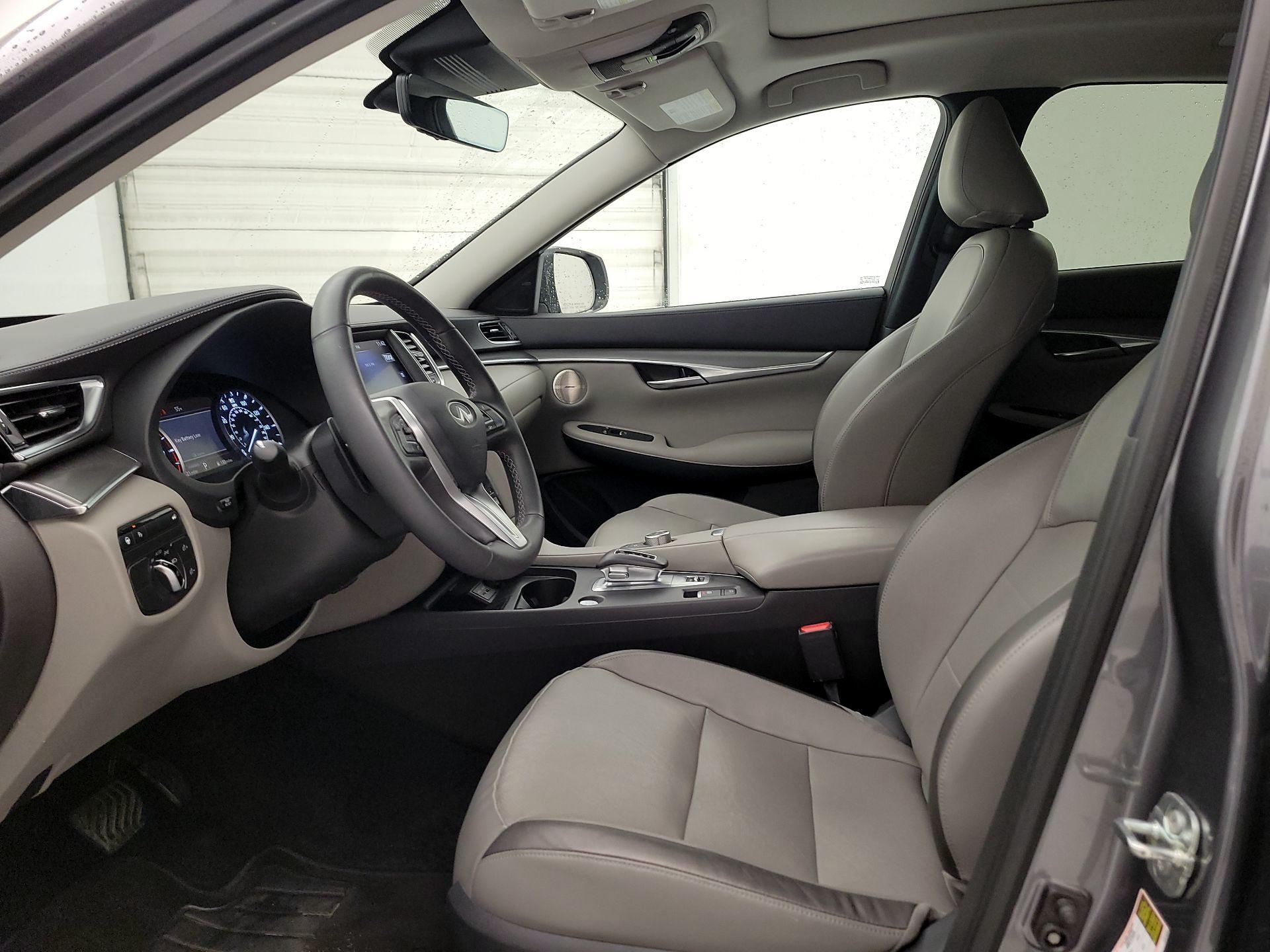 Thumbnail: 2023 INFINITI QX50 - 11