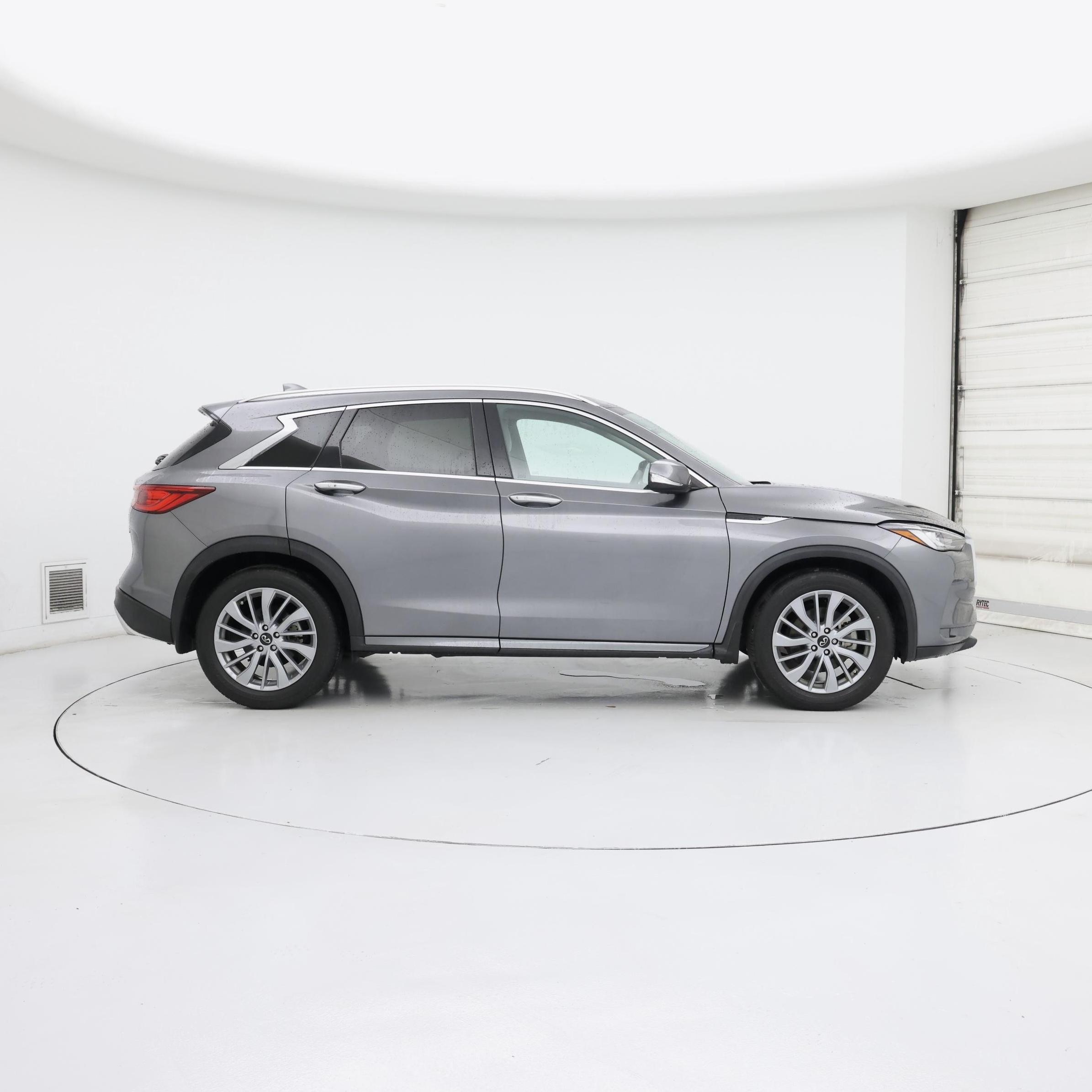 Thumbnail: 2023 INFINITI QX50 - 7