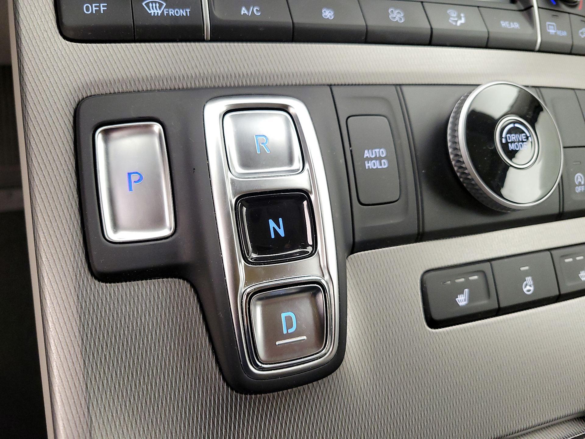 Thumbnail: 2022 Hyundai Palisade - 16