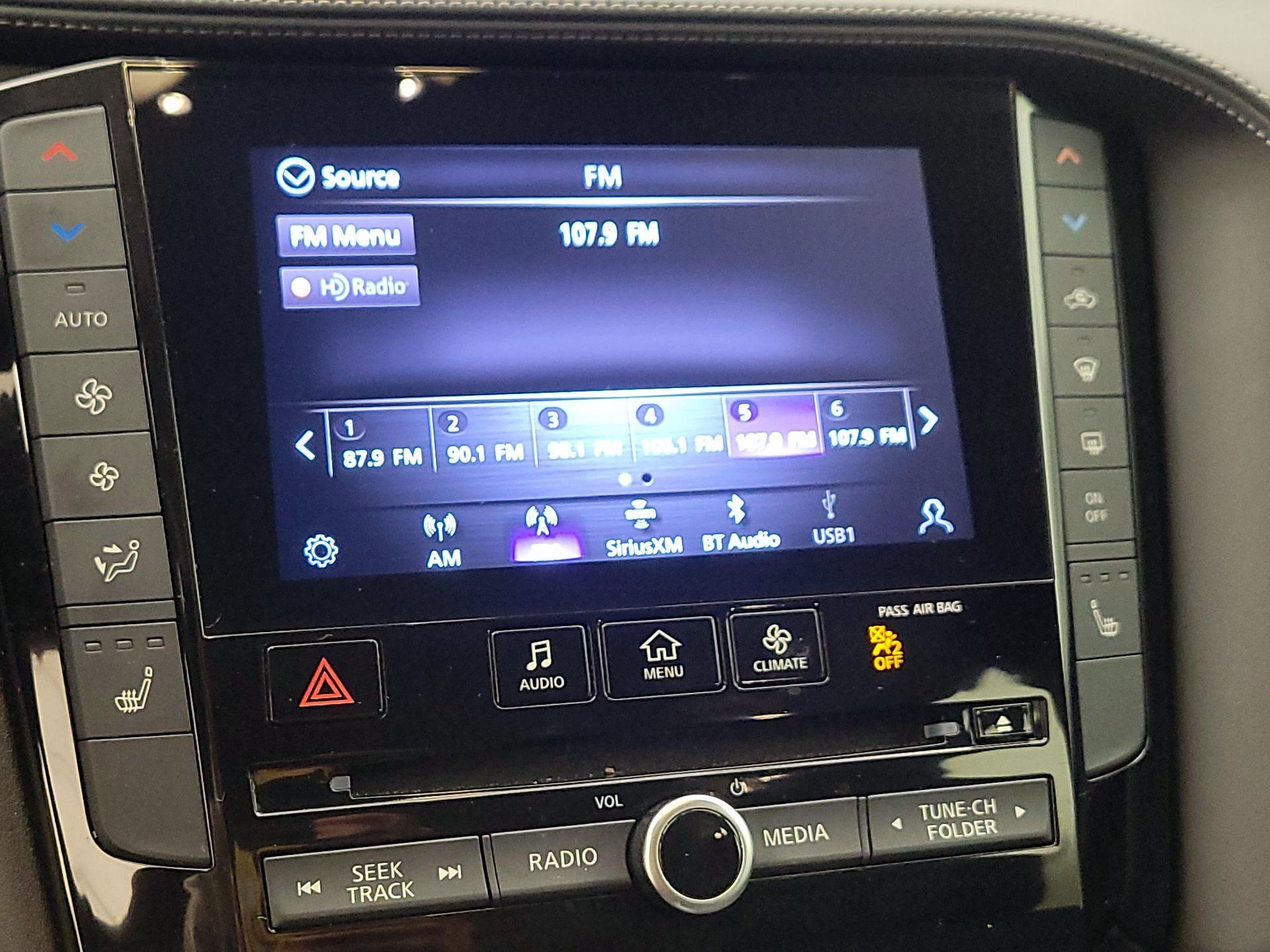 Thumbnail: 2023 INFINITI QX50 - 15