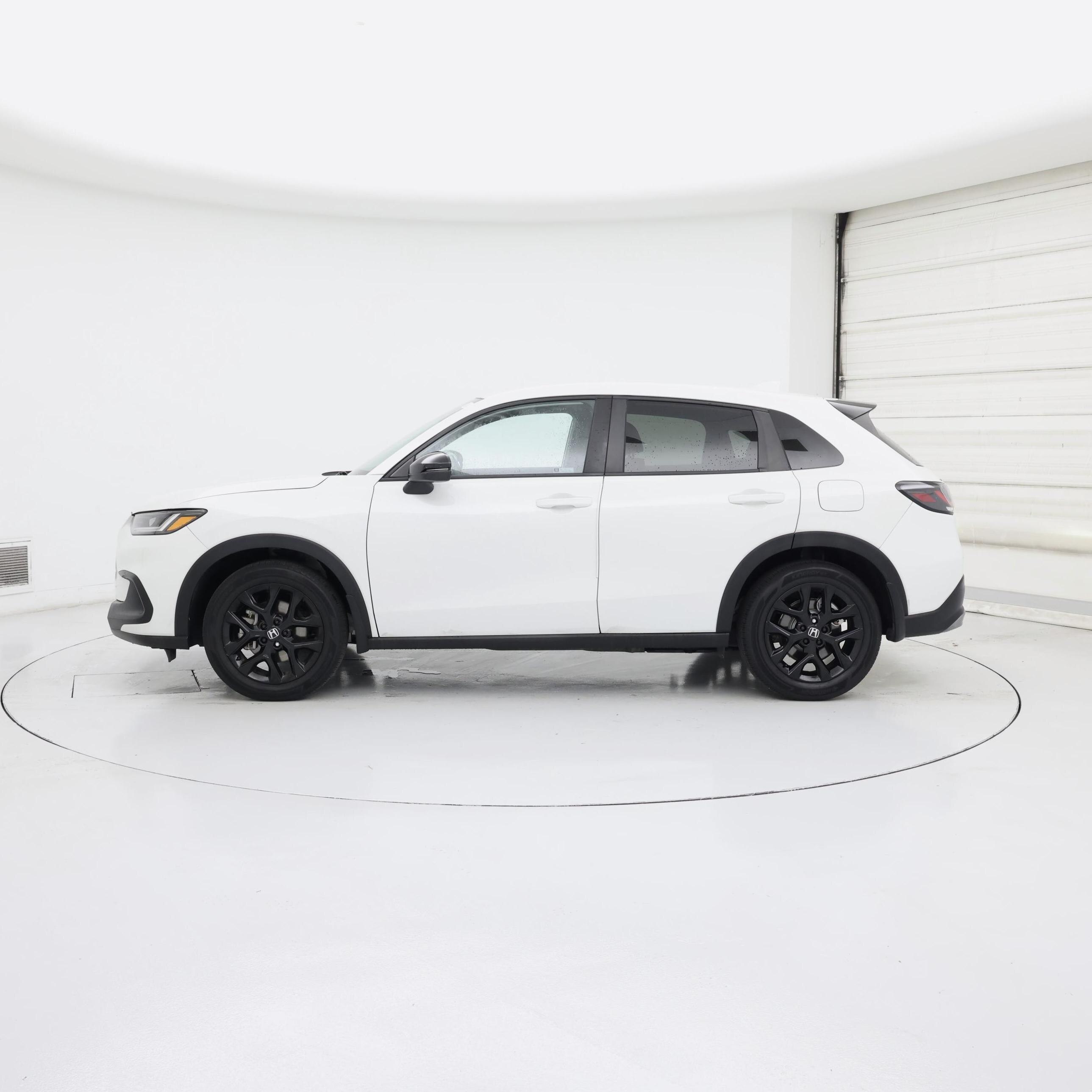 Thumbnail: 2023 Honda HR-V - 3