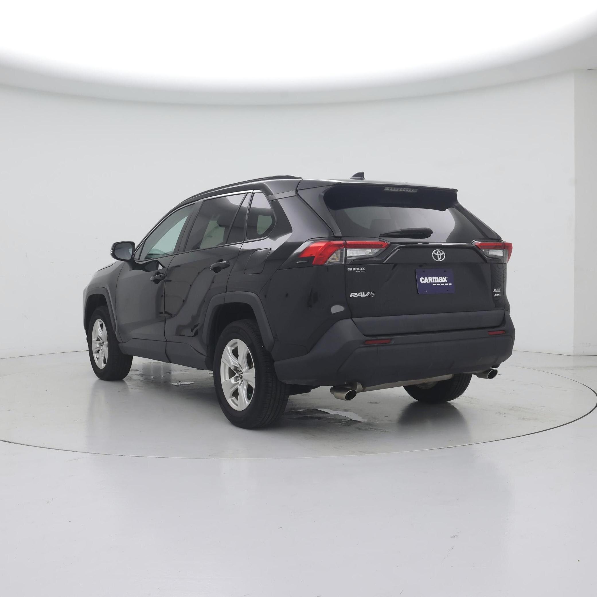 Thumbnail: 2021 Toyota RAV4 - 2
