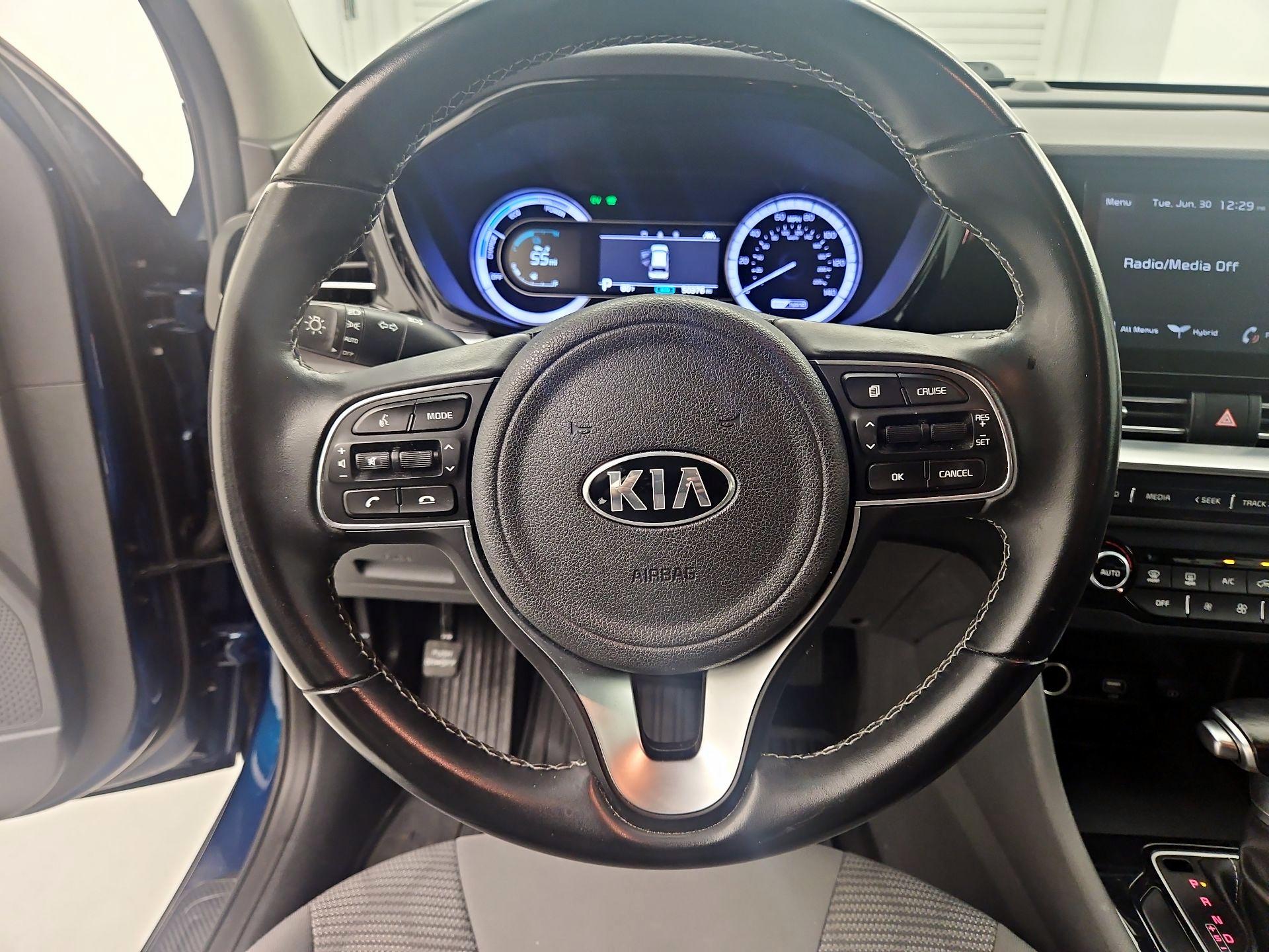 Thumbnail: 2021 Kia Niro - 10