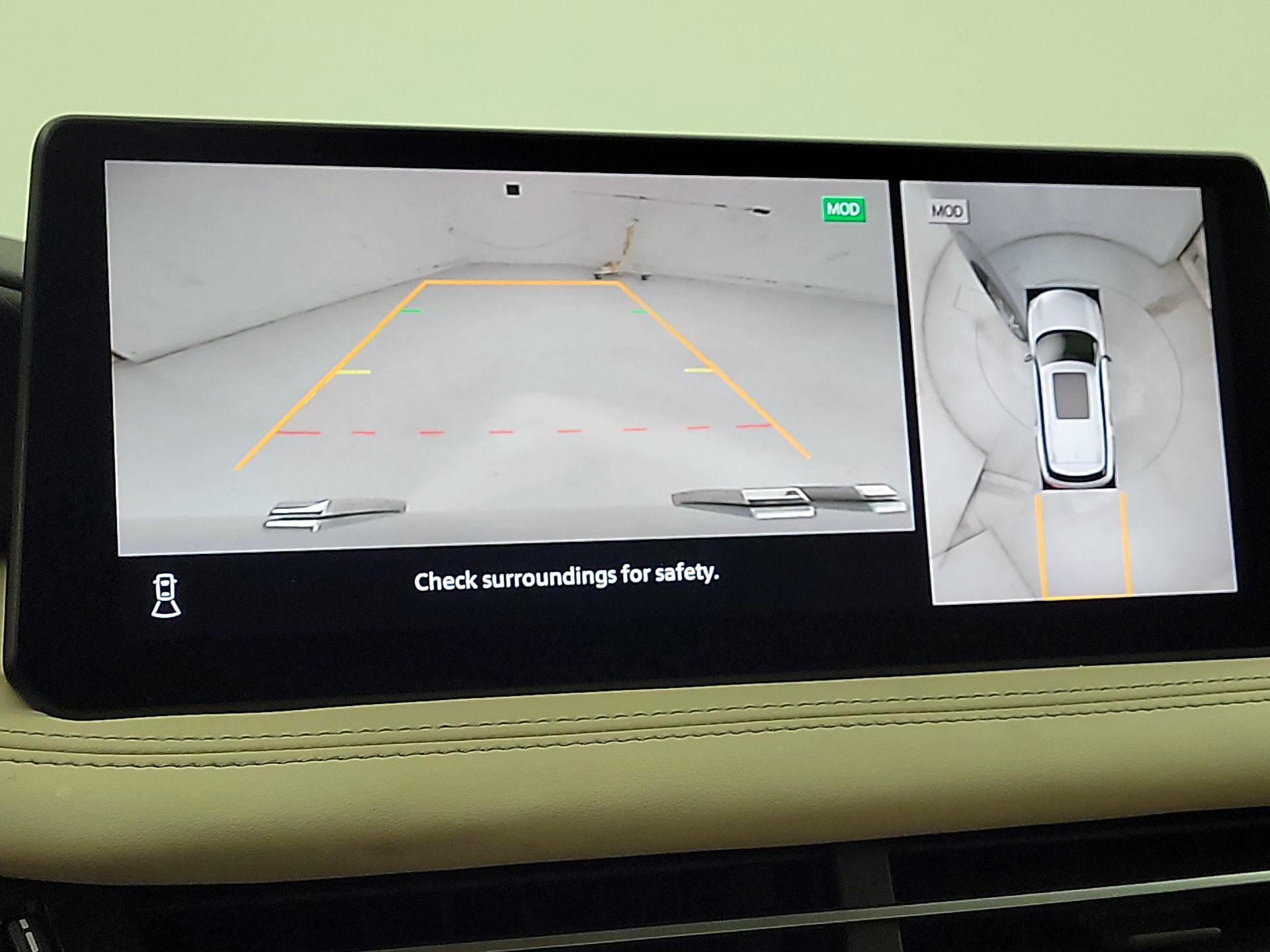 Thumbnail: 2023 INFINITI QX60 - 14