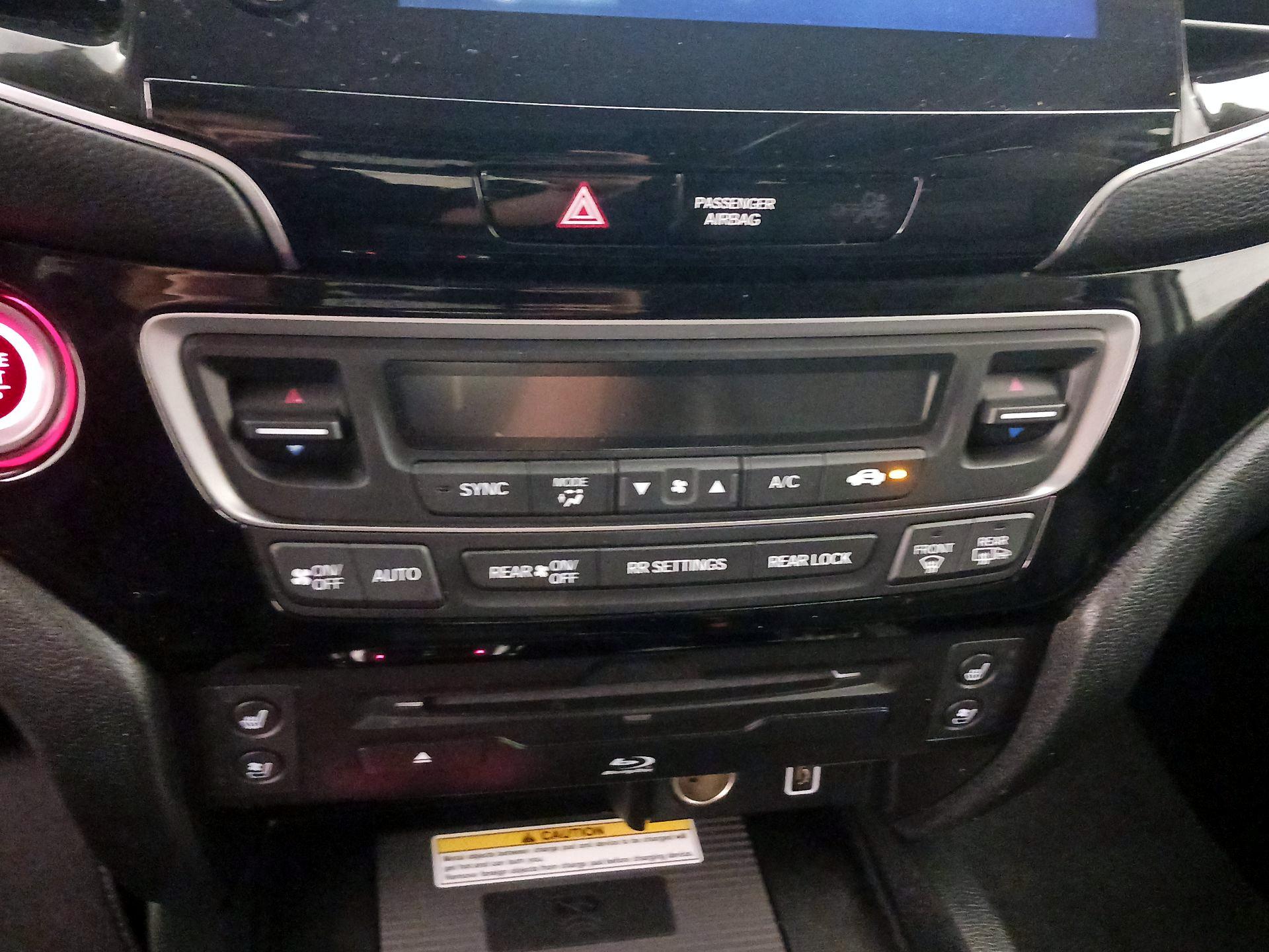 Thumbnail: 2022 Honda Pilot - 17