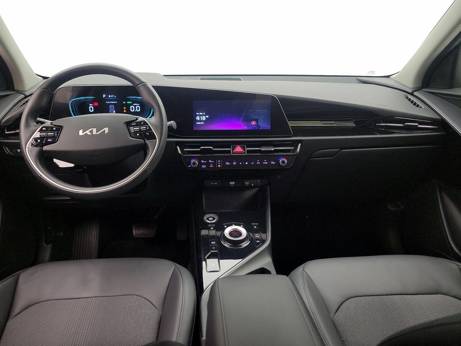 Thumbnail: 2023 Kia Niro - 9