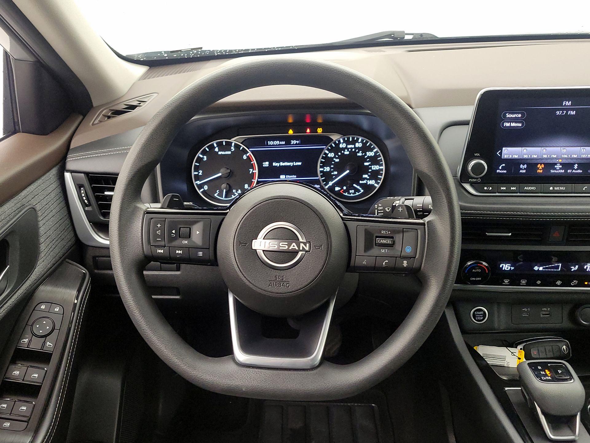 Thumbnail: 2023 Nissan Rogue - 10