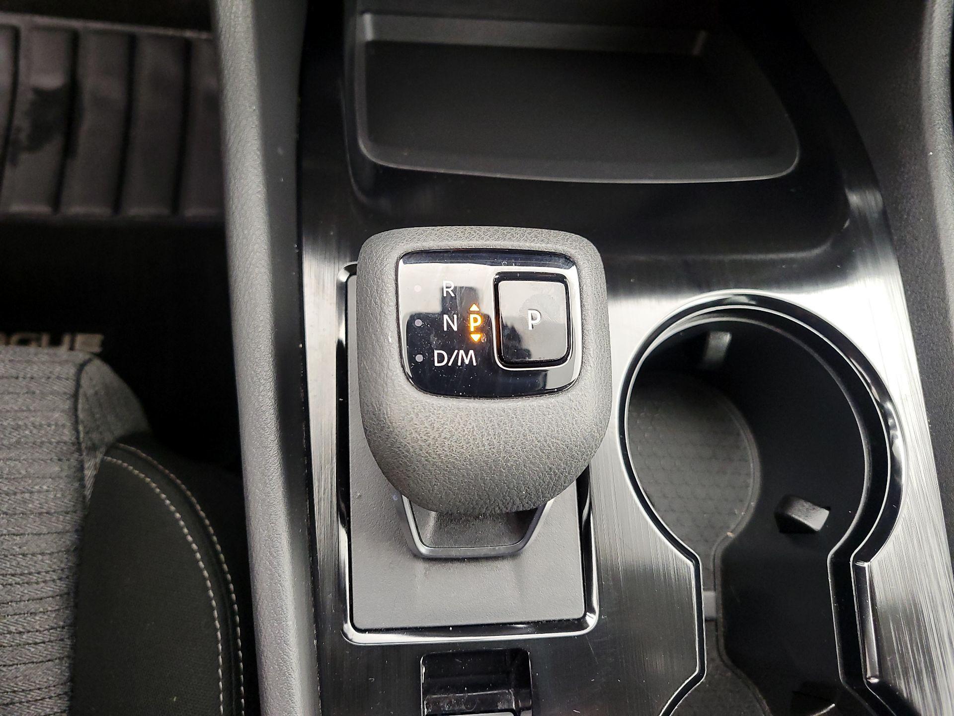 Thumbnail: 2023 Nissan Rogue - 17