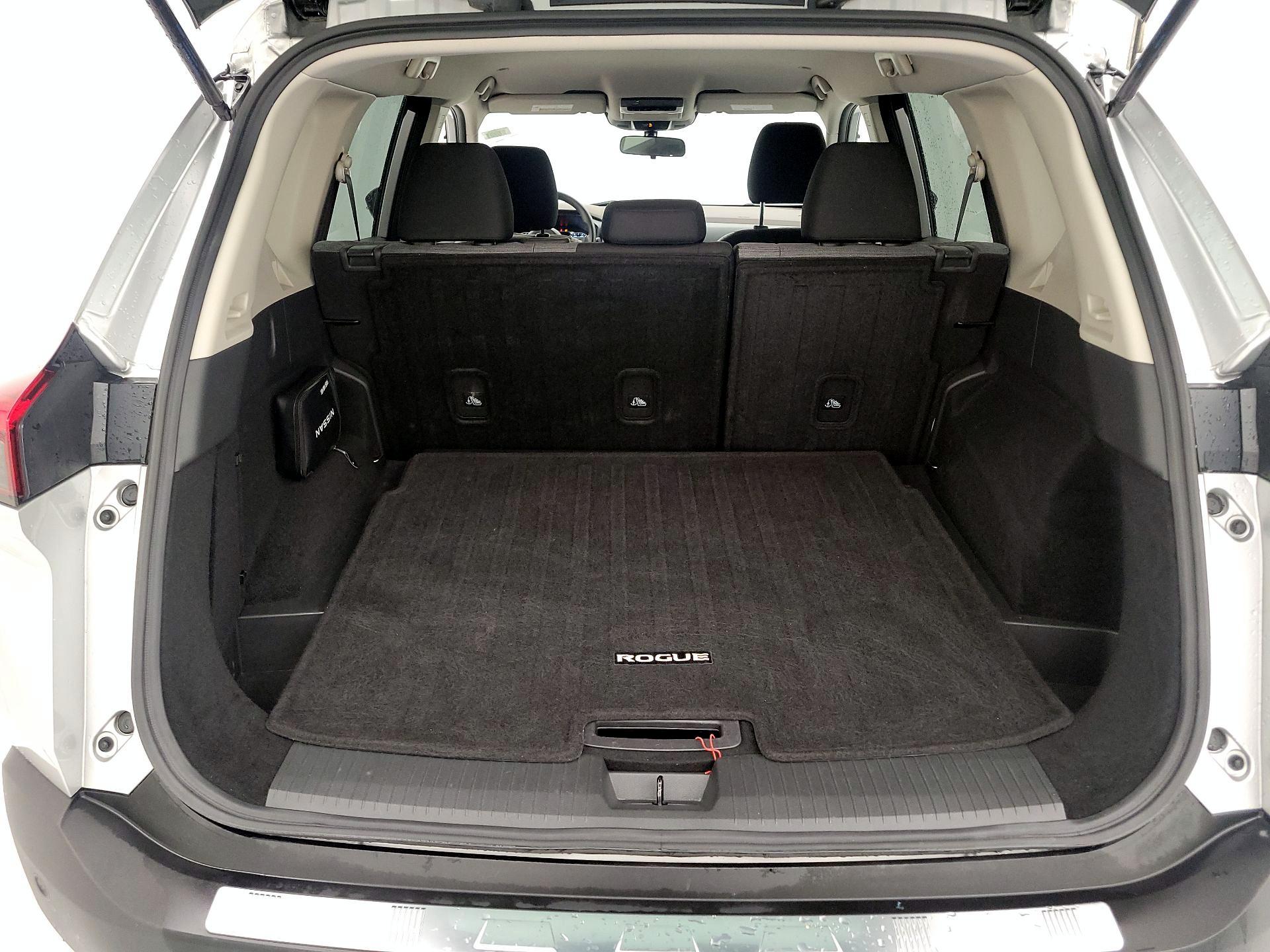 Thumbnail: 2023 Nissan Rogue - 20