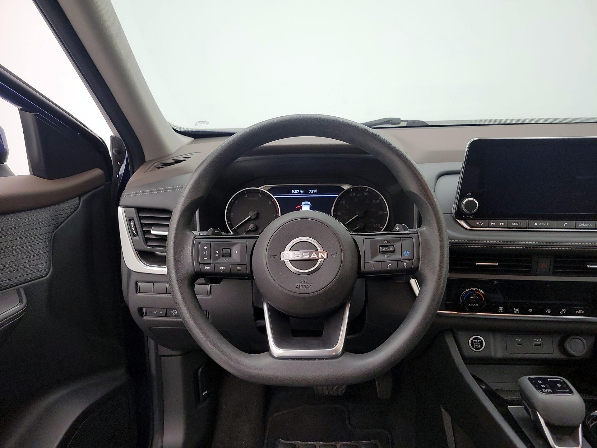 Thumbnail: 2023 Nissan Rogue - 10