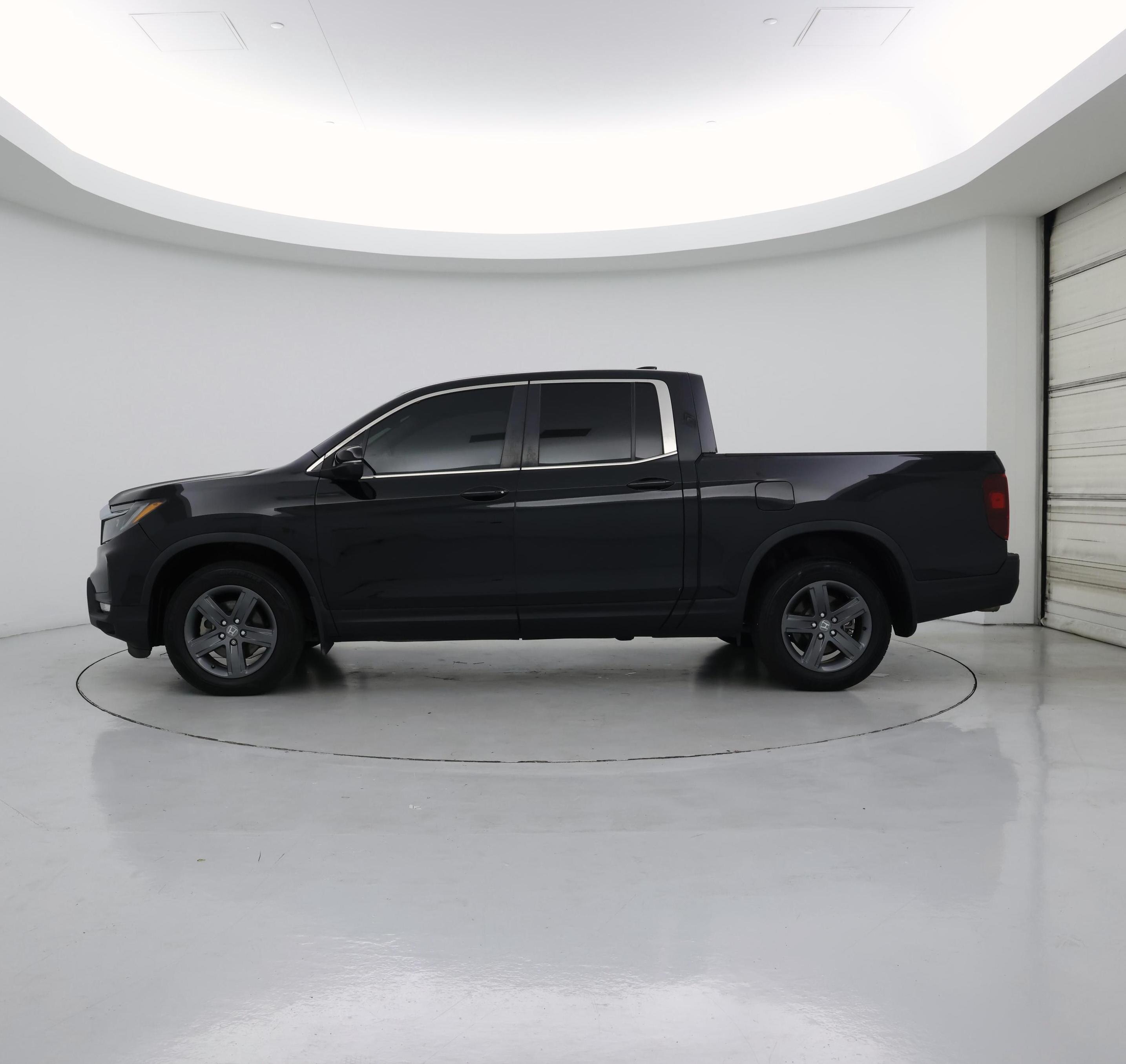 Thumbnail: 2023 Honda Ridgeline - 3