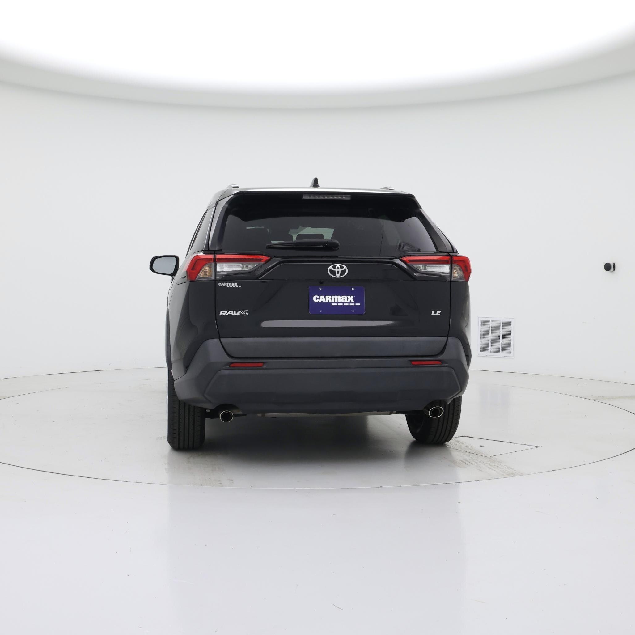 Thumbnail: 2021 Toyota RAV4 - 6