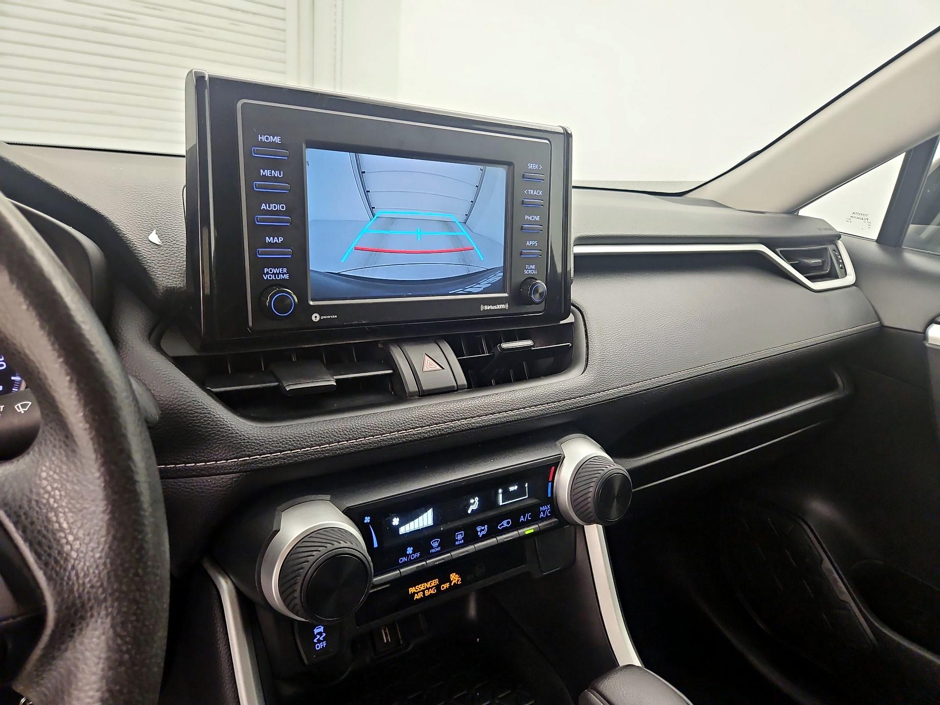 Thumbnail: 2022 Toyota RAV4 - 12