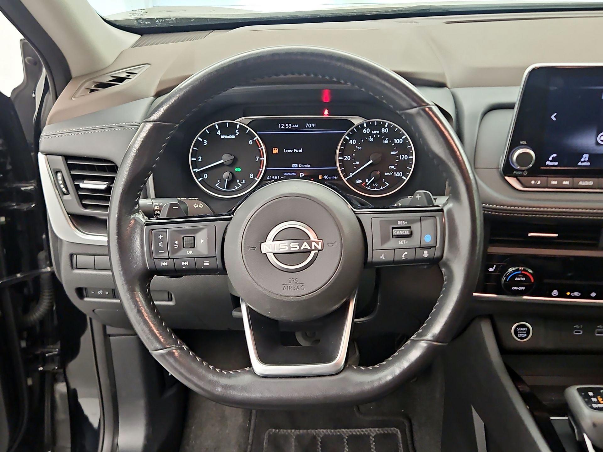 Thumbnail: 2023 Nissan Rogue - 10