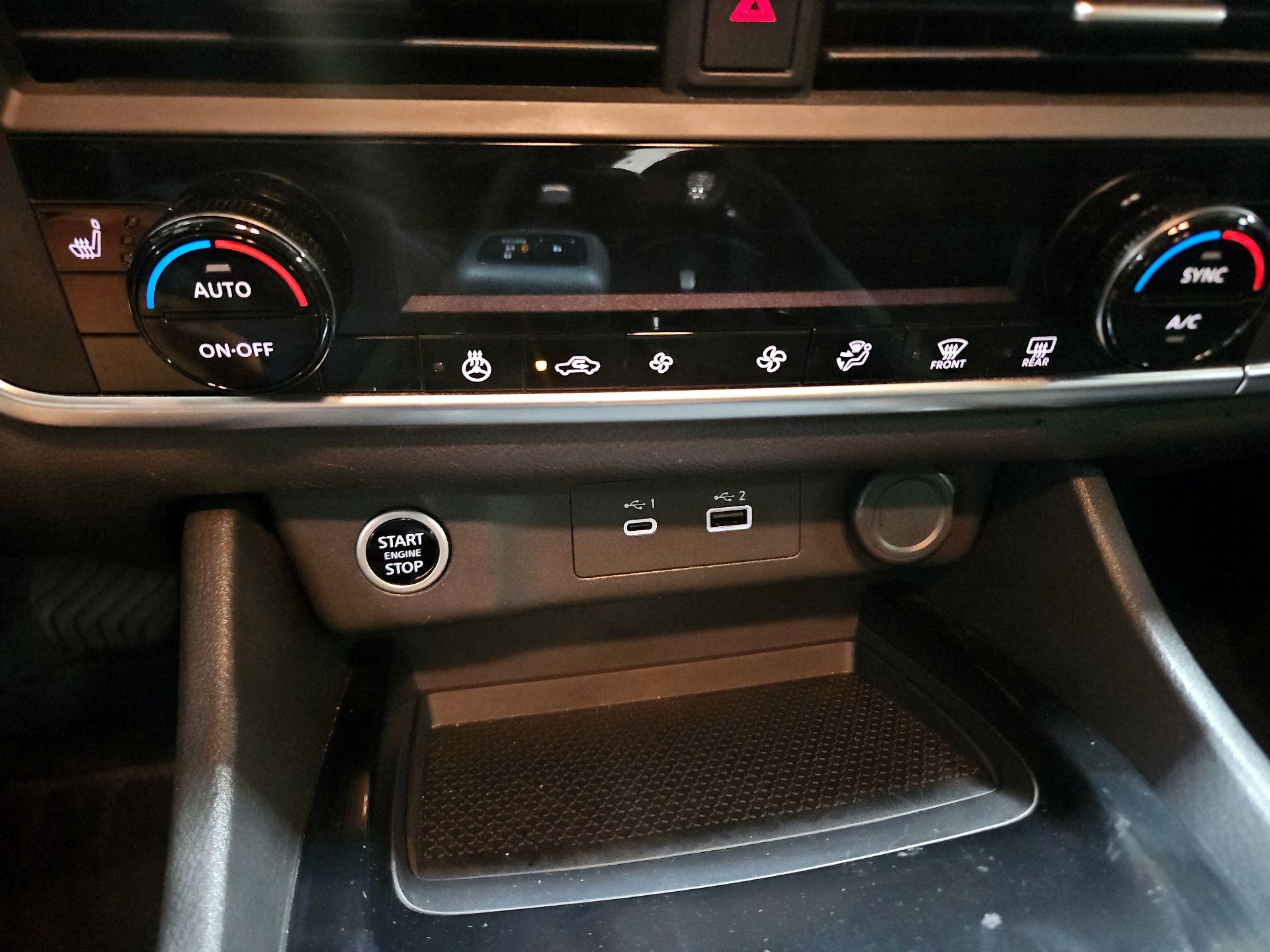 Thumbnail: 2023 Nissan Rogue - 15