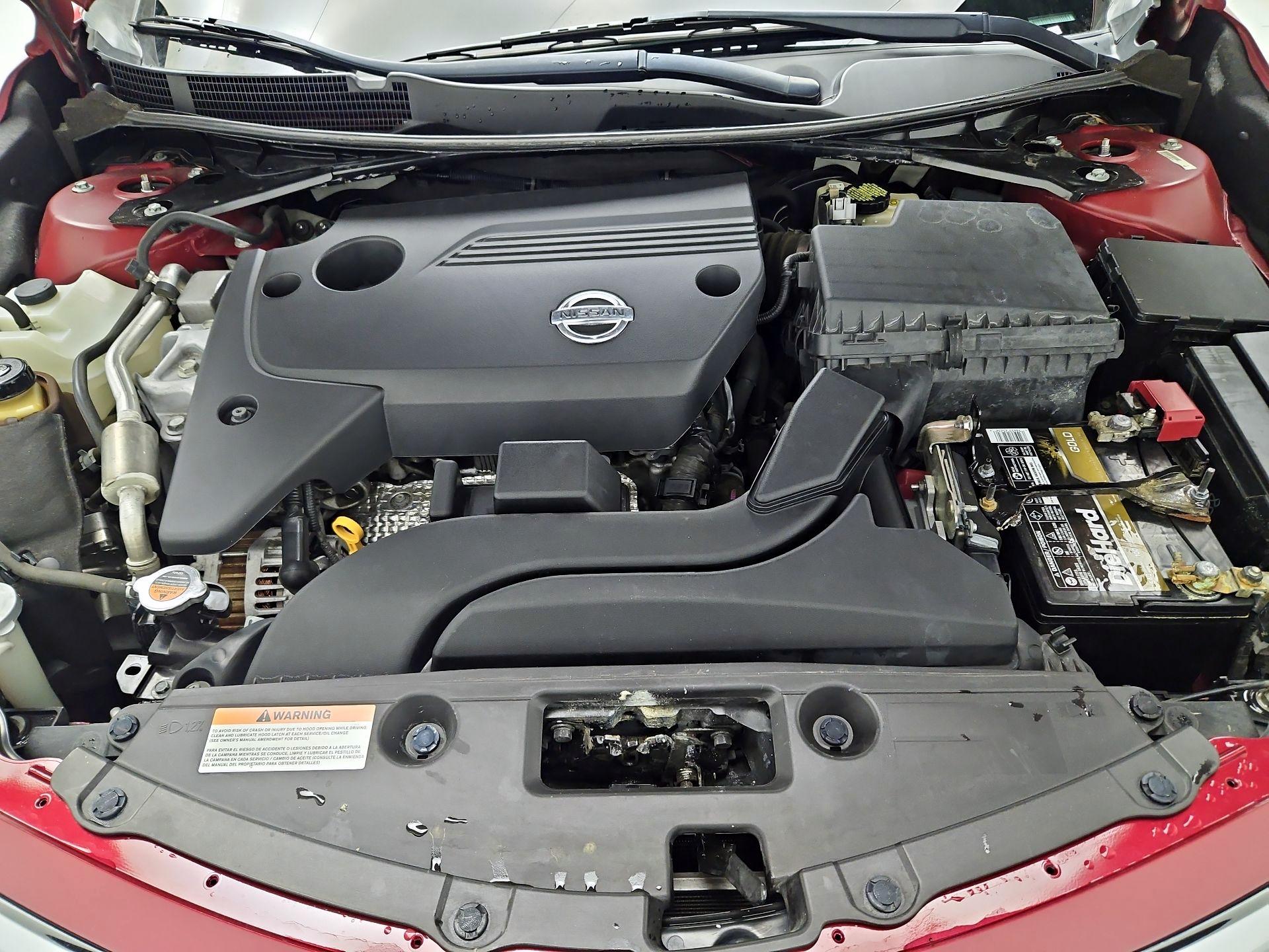 Thumbnail: 2014 Nissan Altima - 20