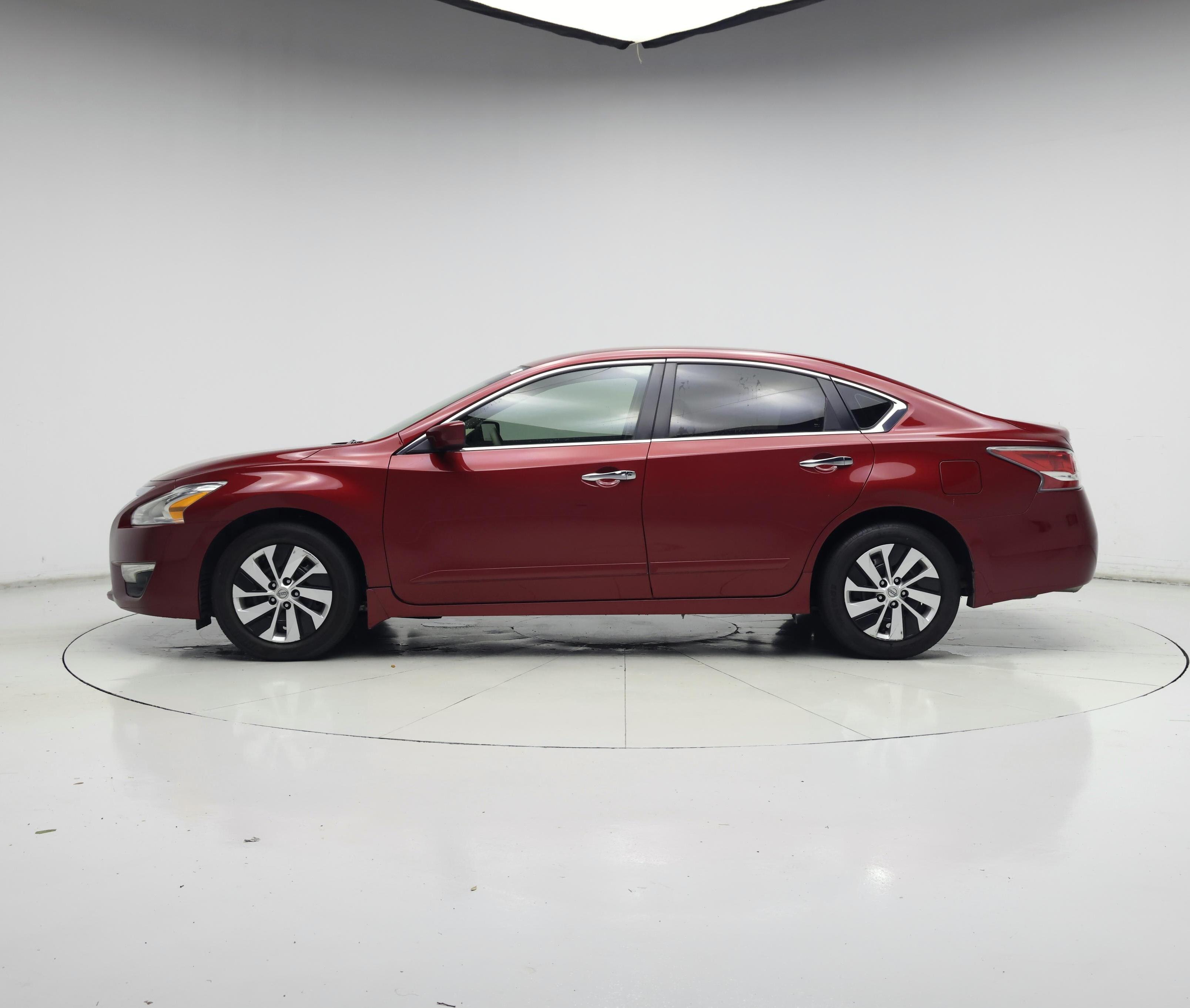 Thumbnail: 2014 Nissan Altima - 3