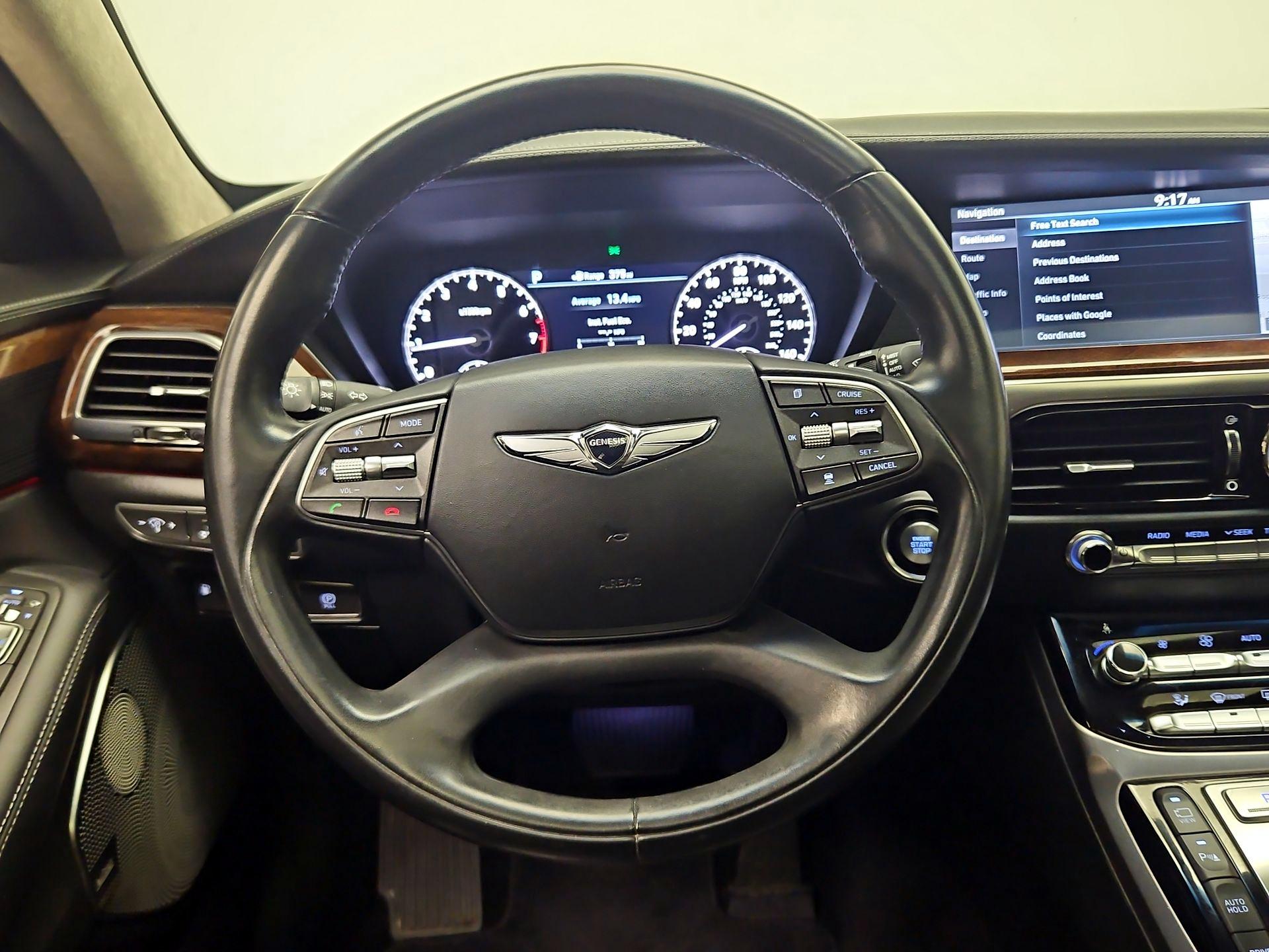 Thumbnail: 2019 Genesis G90 - 10