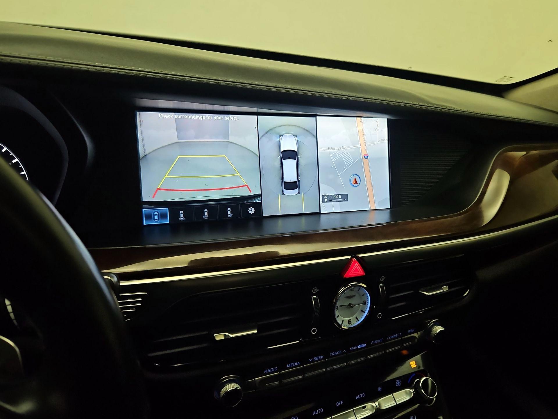 Thumbnail: 2019 Genesis G90 - 15