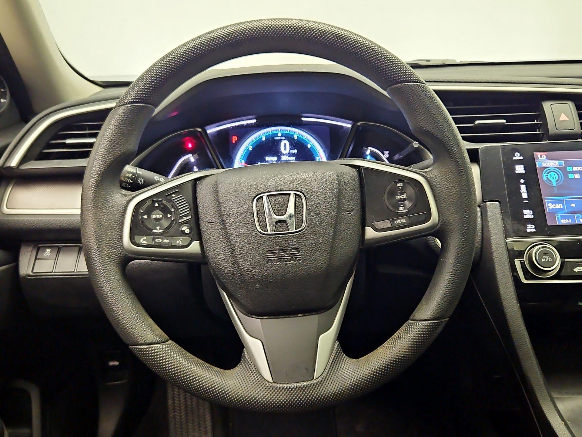 Thumbnail: 2017 Honda Civic - 10