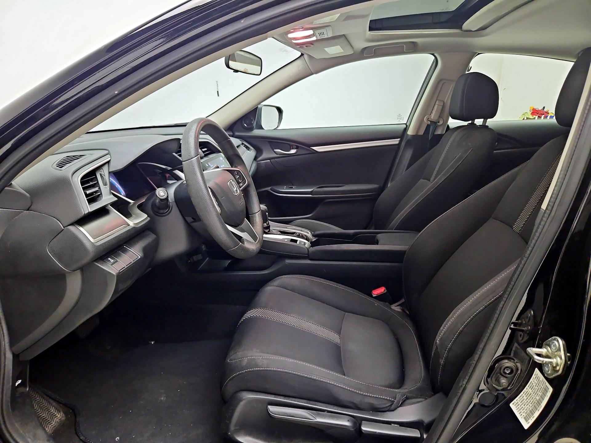 Thumbnail: 2017 Honda Civic - 11