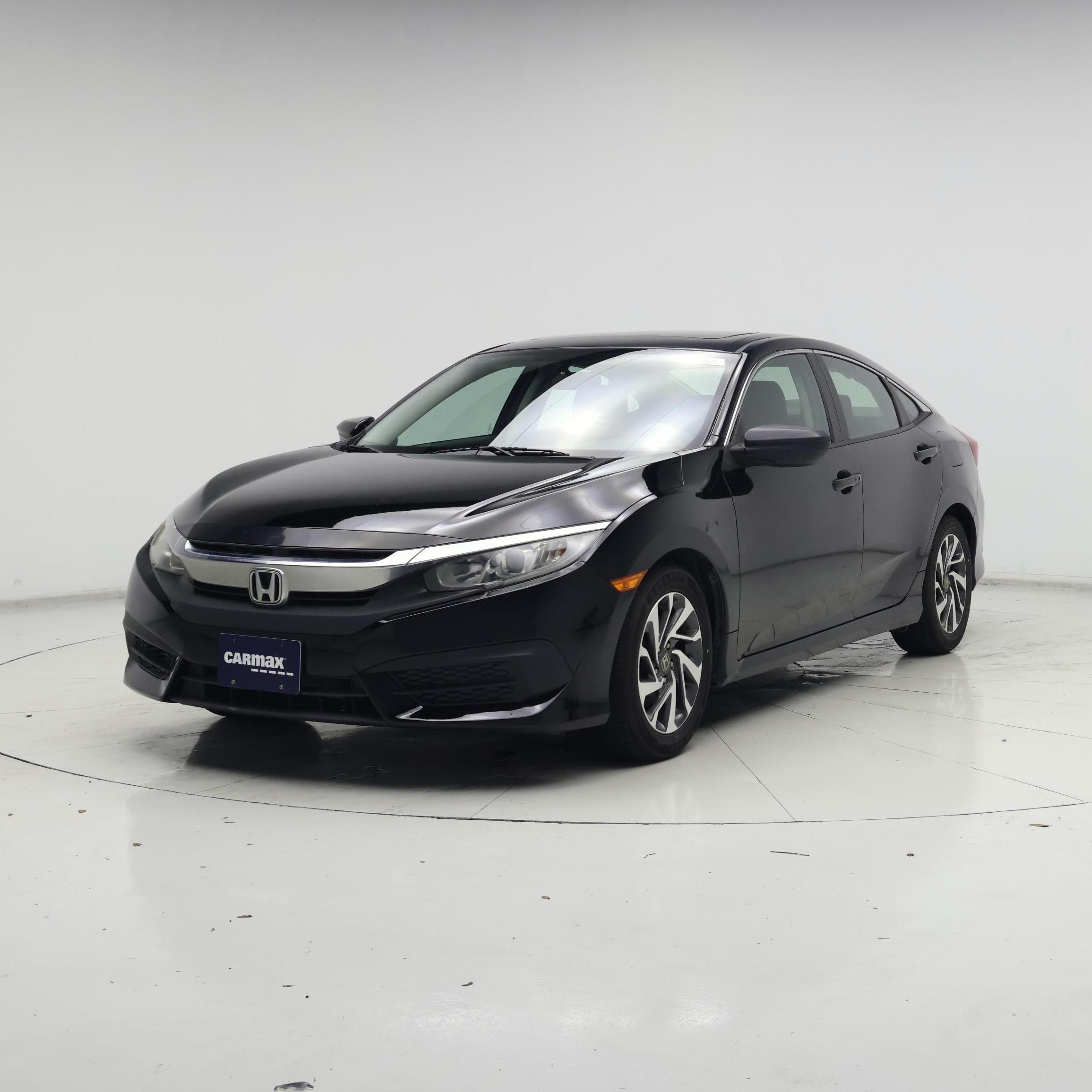 Thumbnail: 2017 Honda Civic - 4