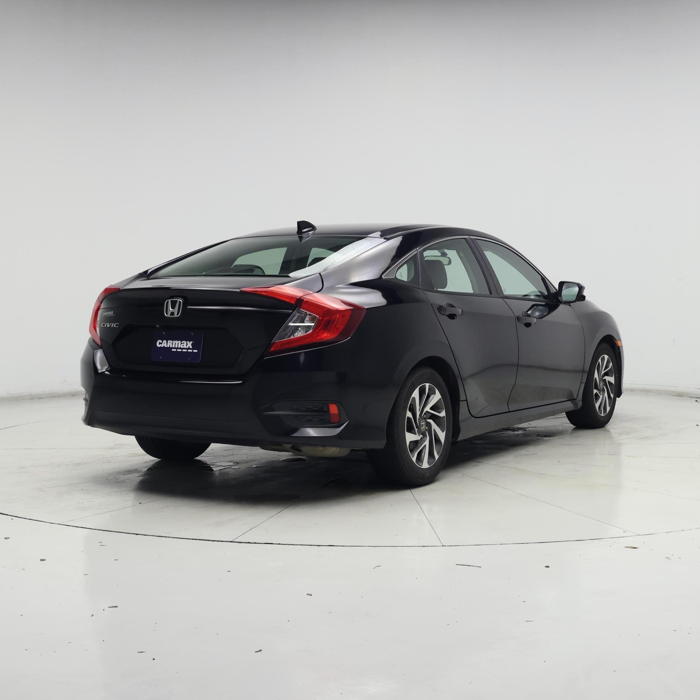 Thumbnail: 2017 Honda Civic - 8