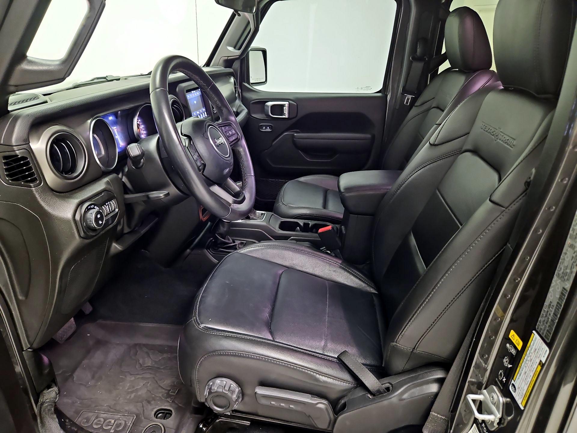 Thumbnail: 2022 Jeep Gladiator - 11