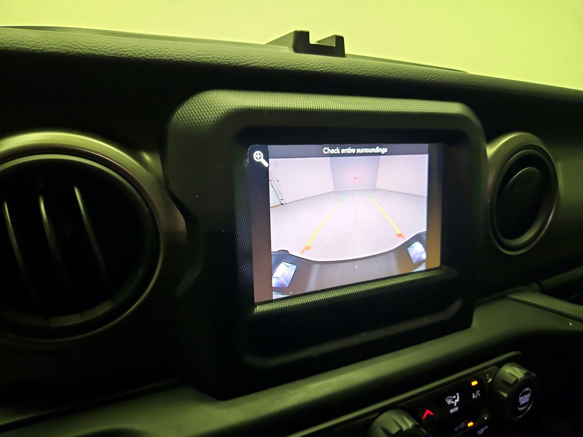 Thumbnail: 2022 Jeep Gladiator - 14