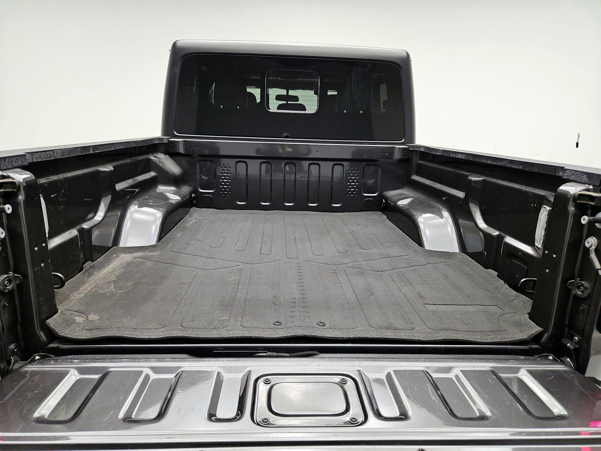 Thumbnail: 2022 Jeep Gladiator - 20