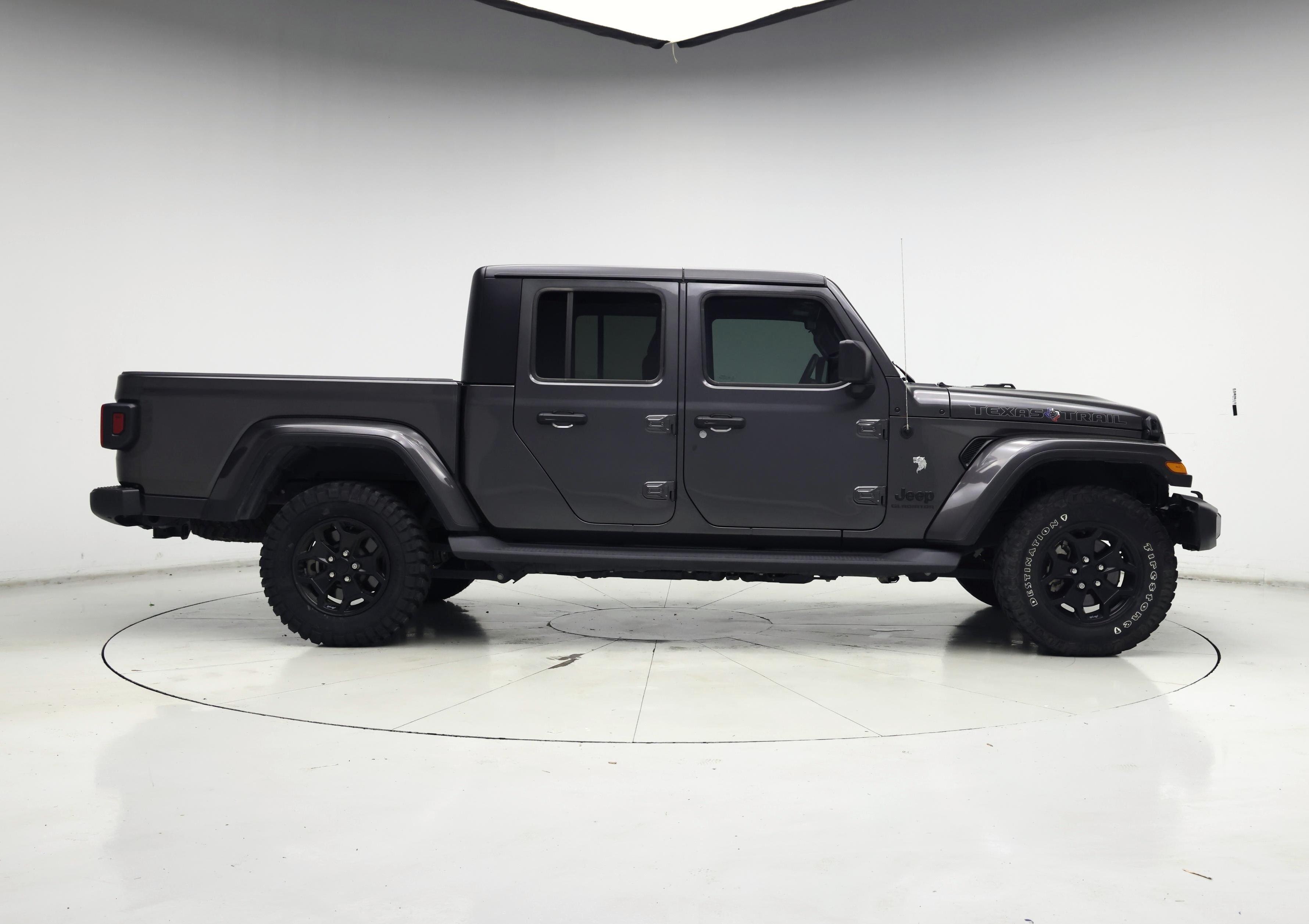 Thumbnail: 2022 Jeep Gladiator - 7