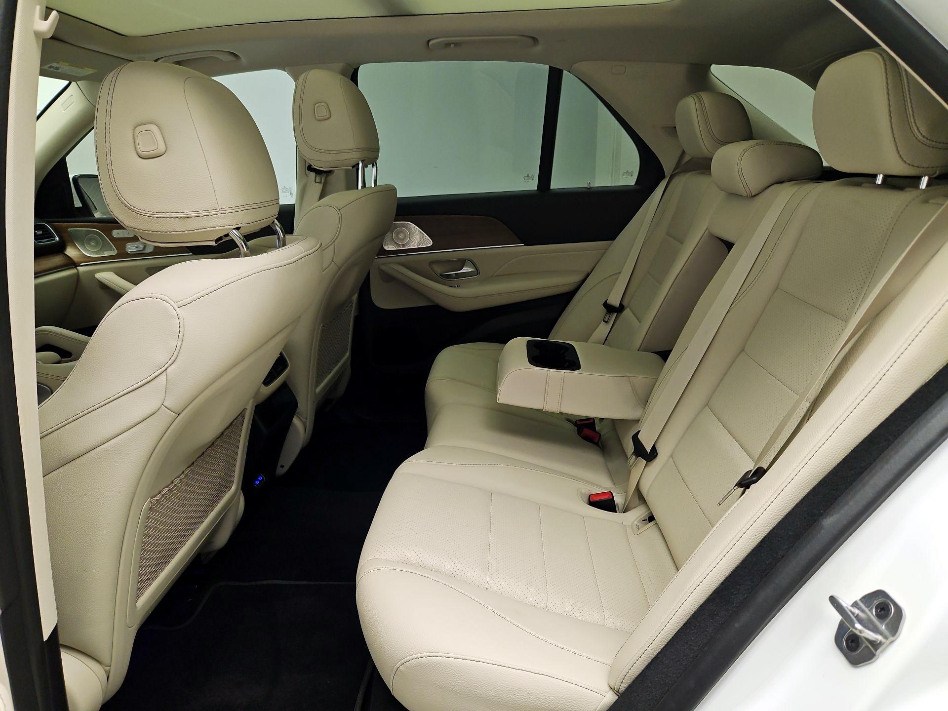 Thumbnail: 2025 Mercedes-Benz GLE - 18