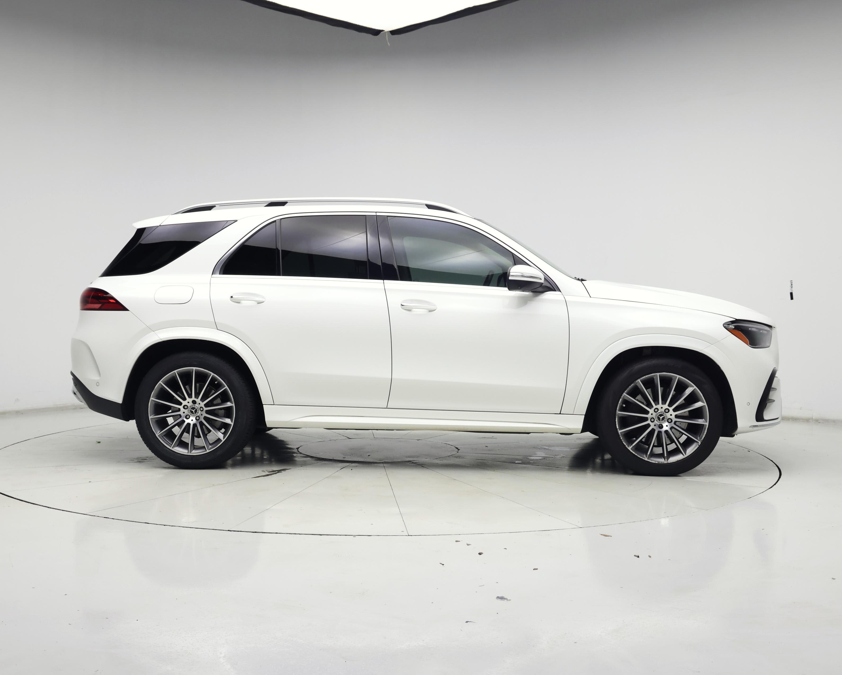 Thumbnail: 2025 Mercedes-Benz GLE - 7