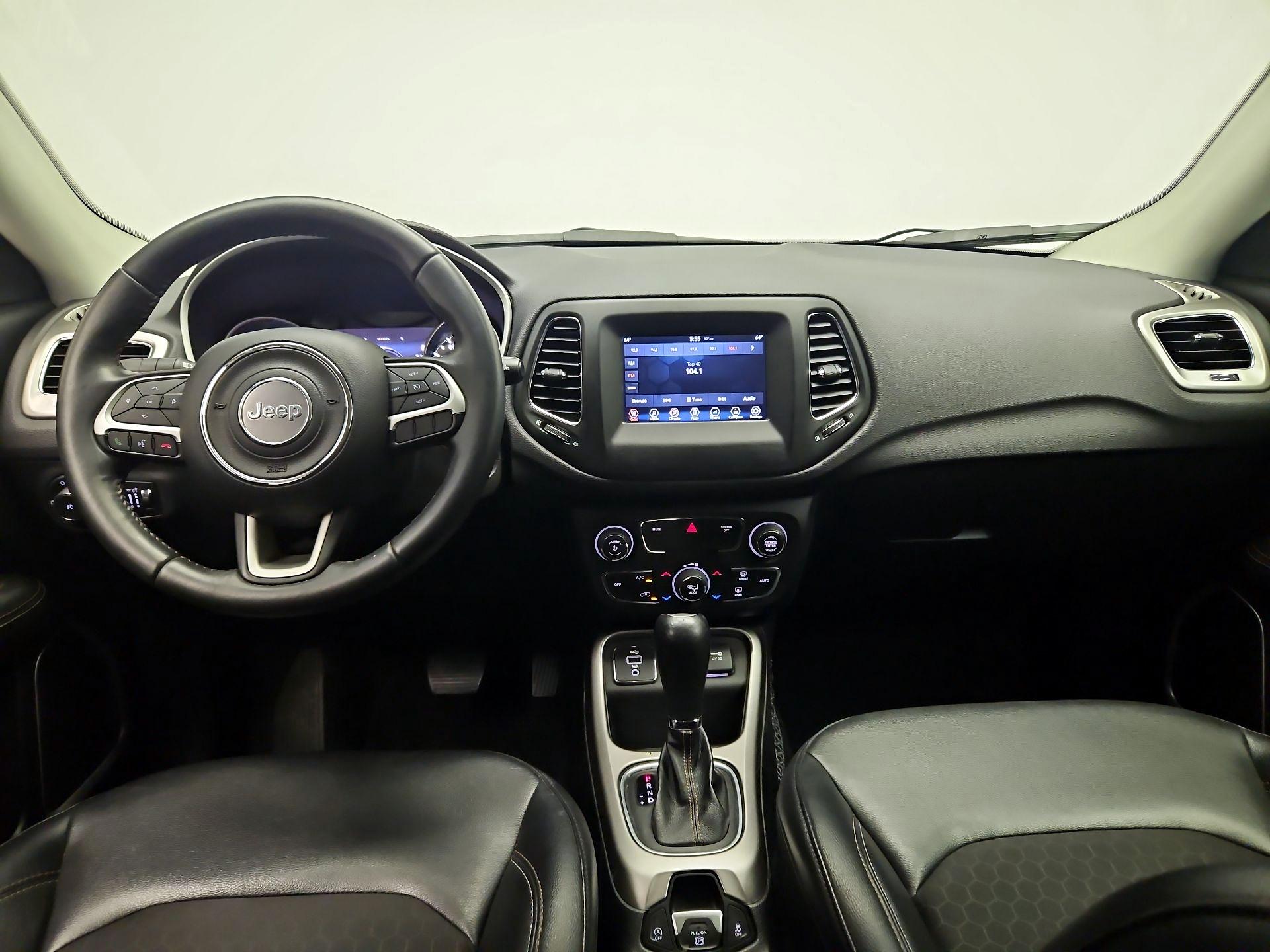 Thumbnail: 2017 Jeep Compass - 9