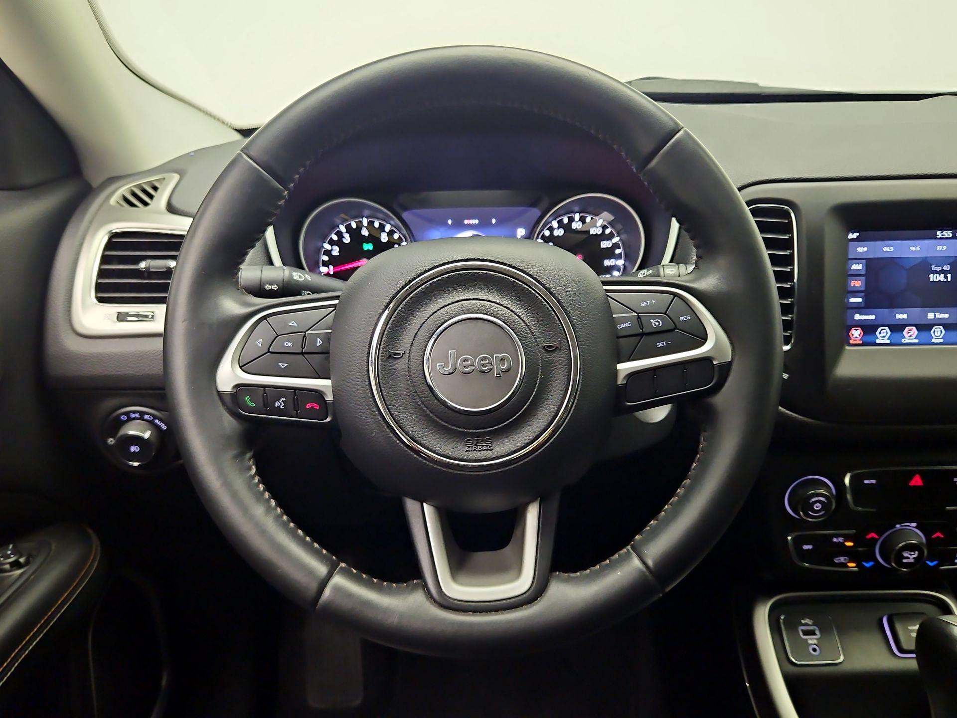 Thumbnail: 2017 Jeep Compass - 10