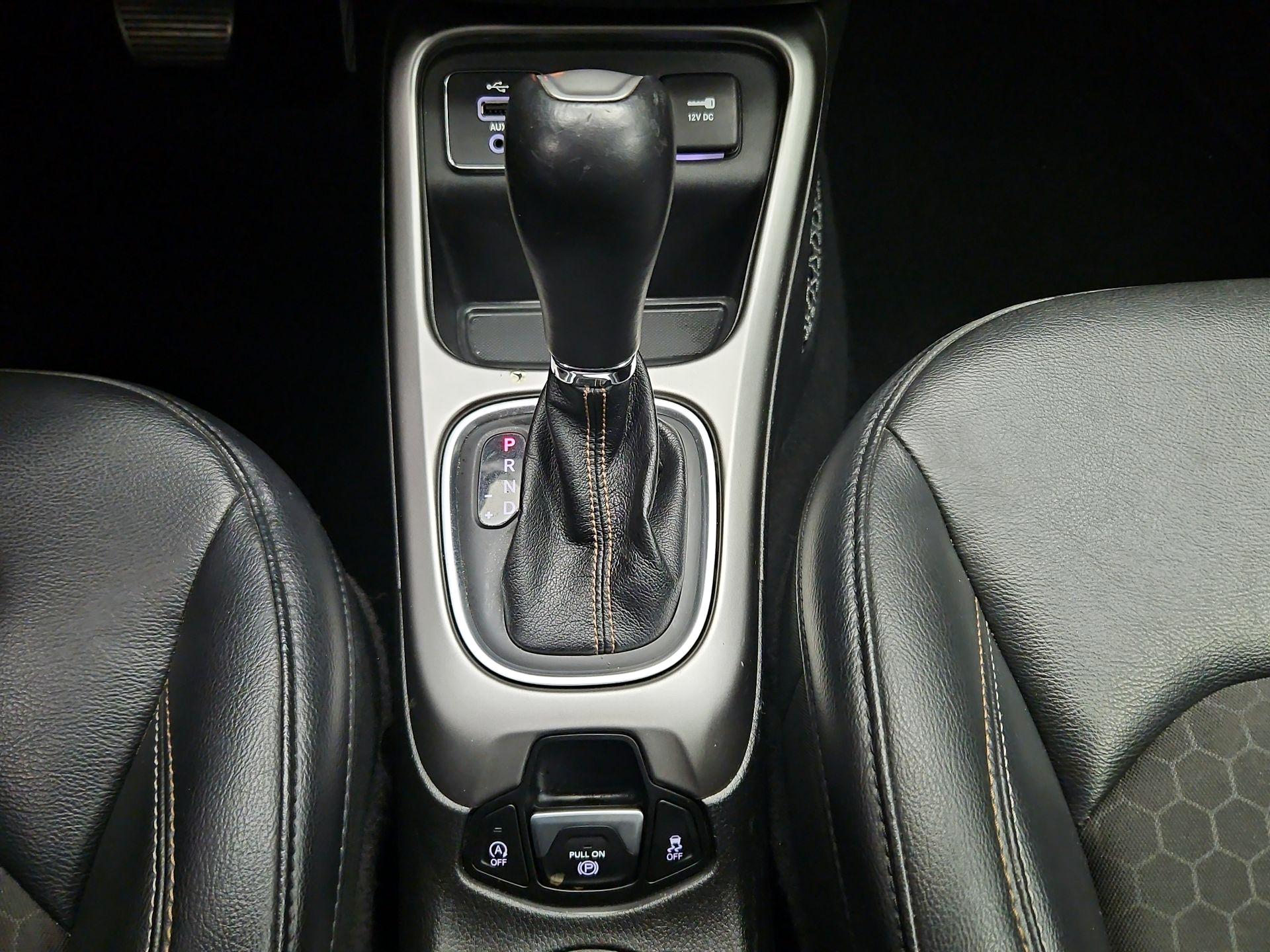 Thumbnail: 2017 Jeep Compass - 17