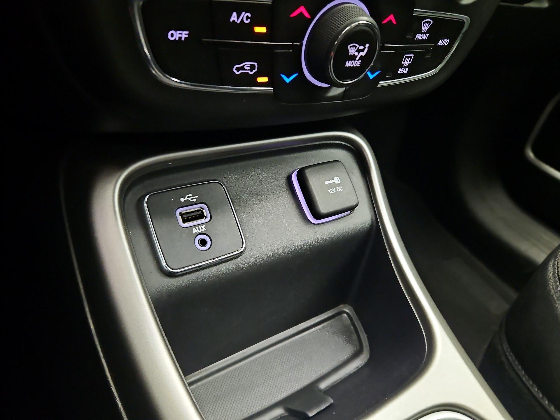 Thumbnail: 2017 Jeep Compass - 18