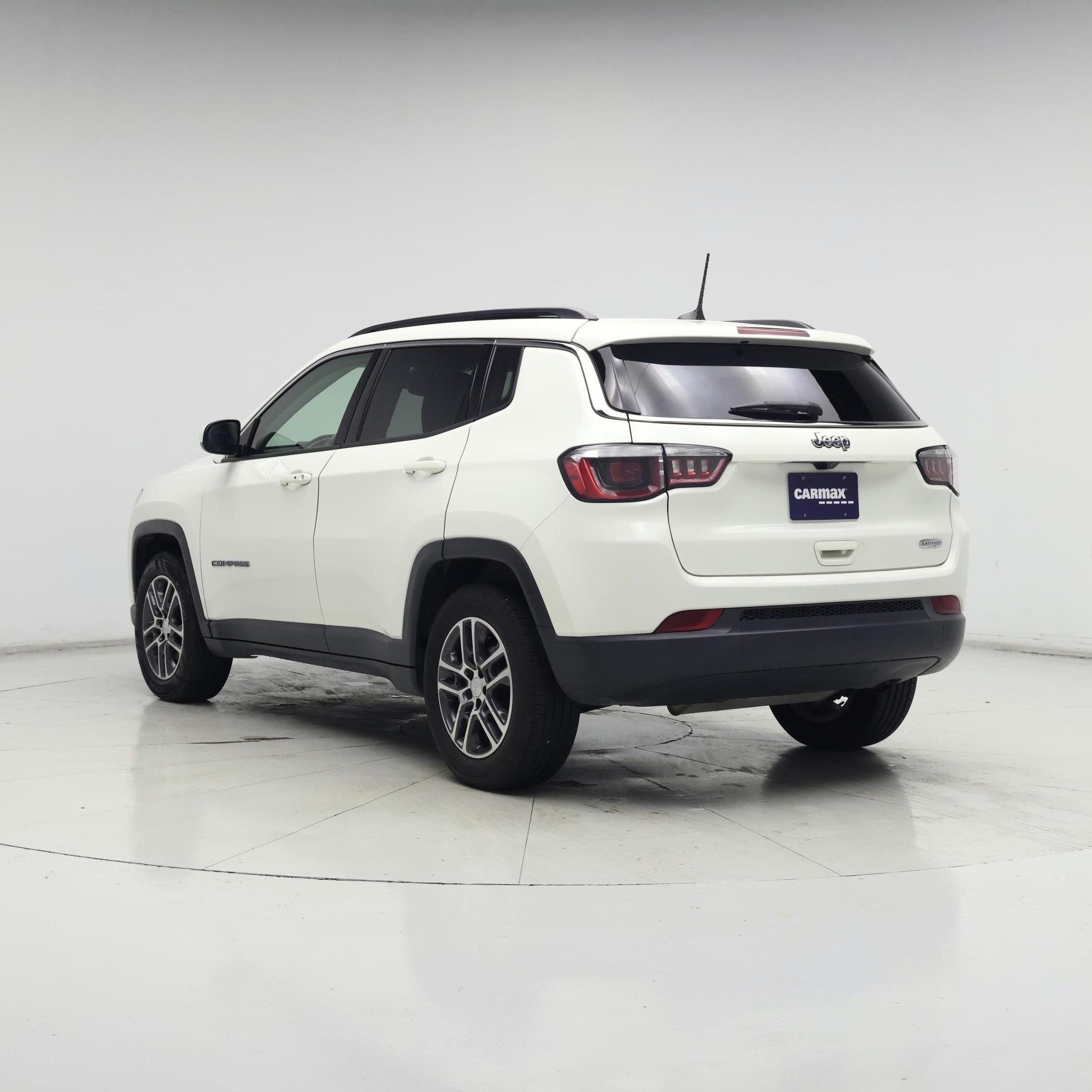 Thumbnail: 2017 Jeep Compass - 2