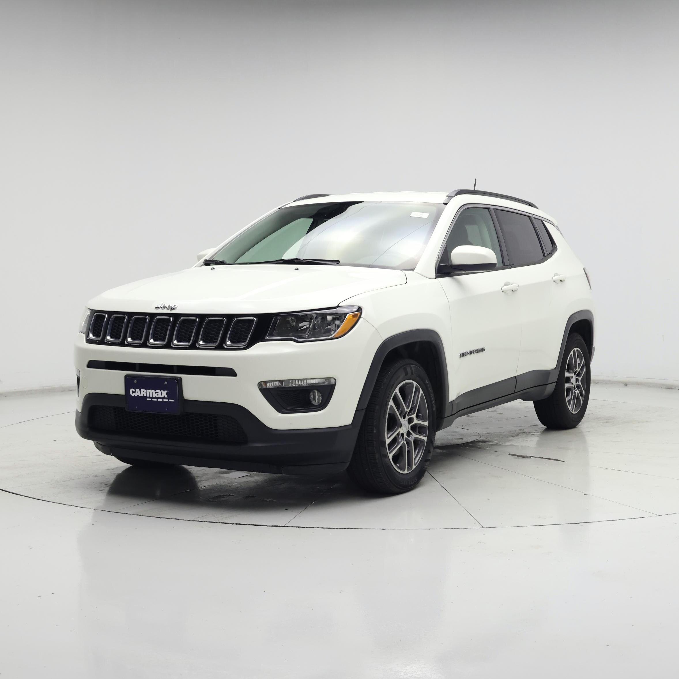 Thumbnail: 2017 Jeep Compass - 4